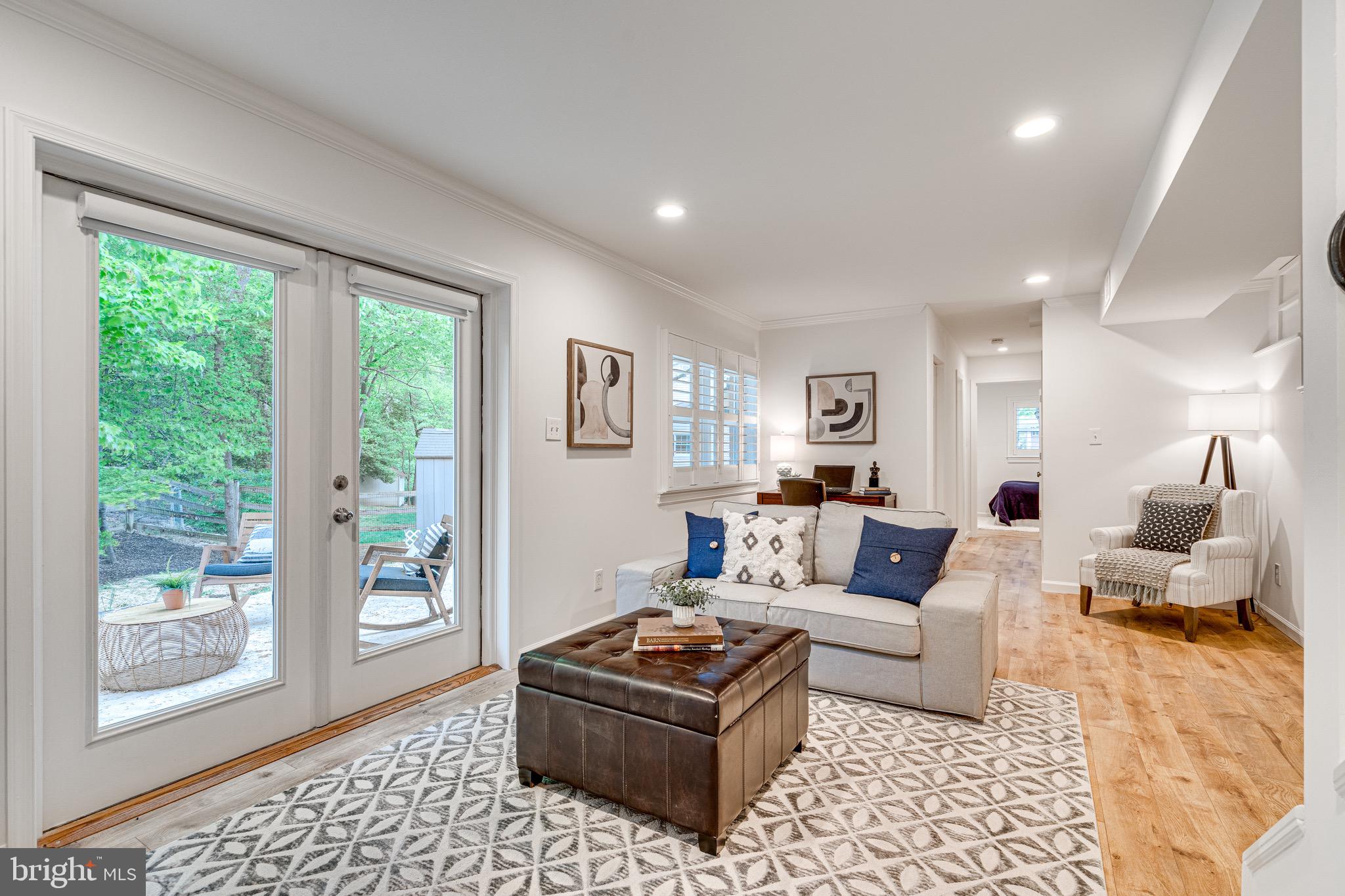 KINGS PARK WEST - Residential