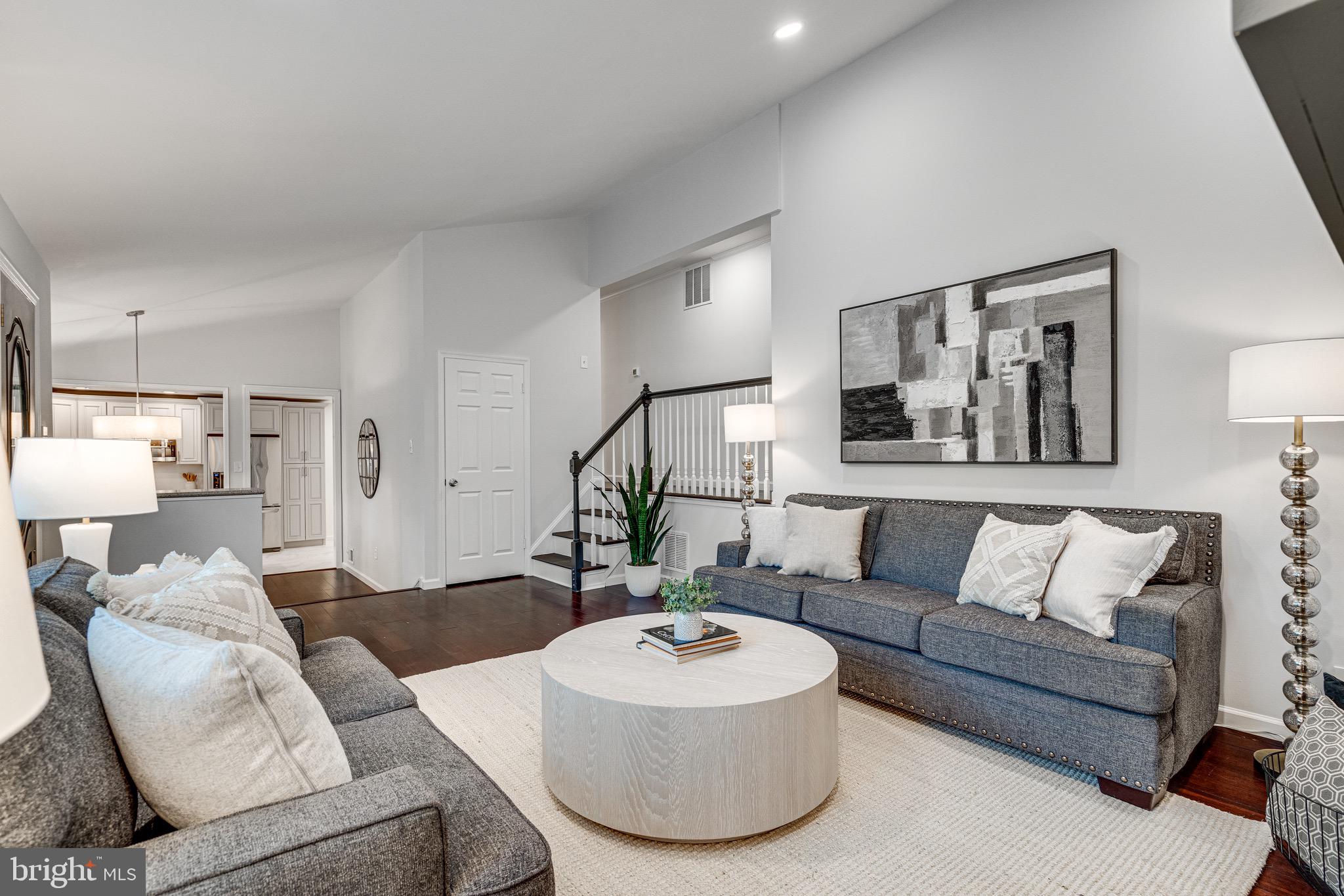 KINGS PARK WEST - Residential