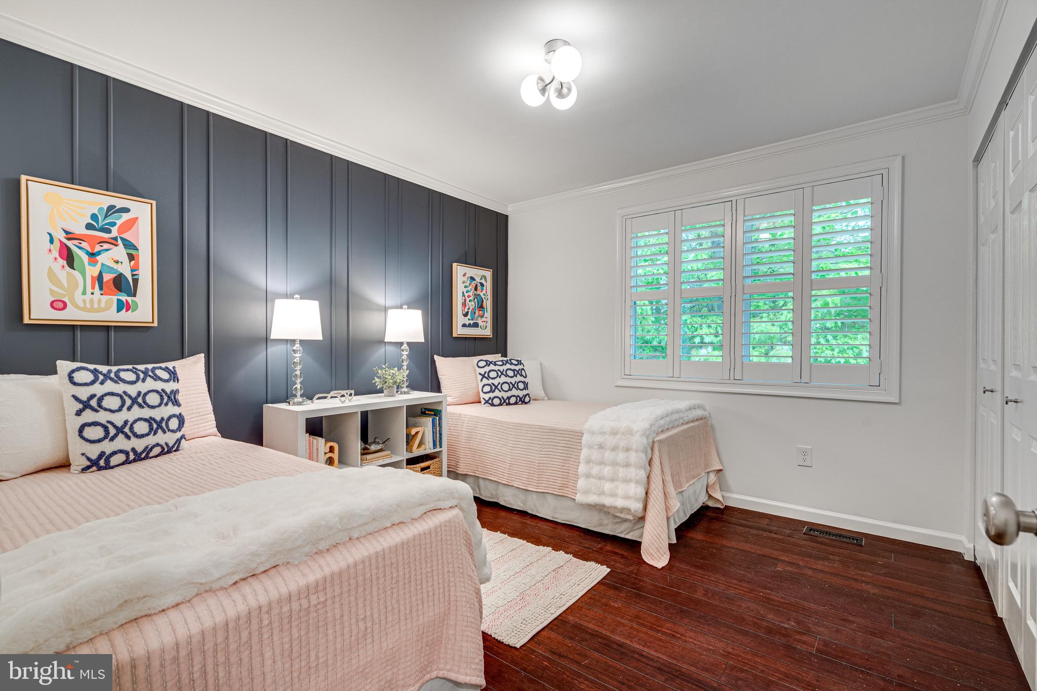 KINGS PARK WEST - Residential