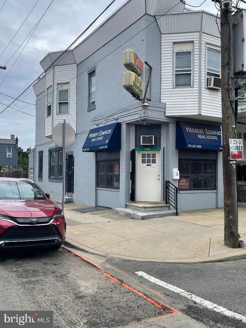 2500 W SOMERSET STREET