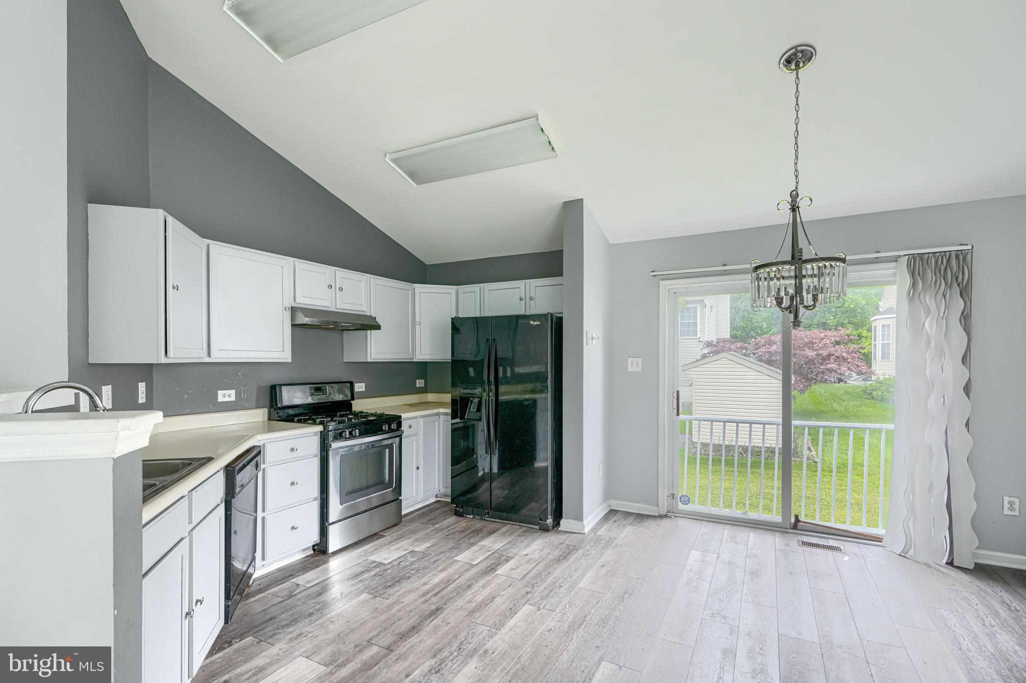 CLAYBROOKE - Residential