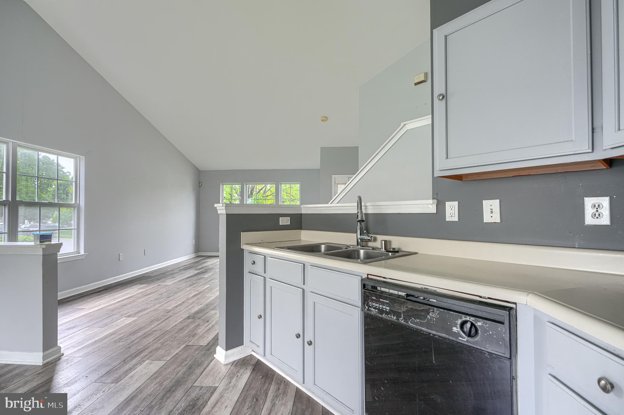CLAYBROOKE - Residential