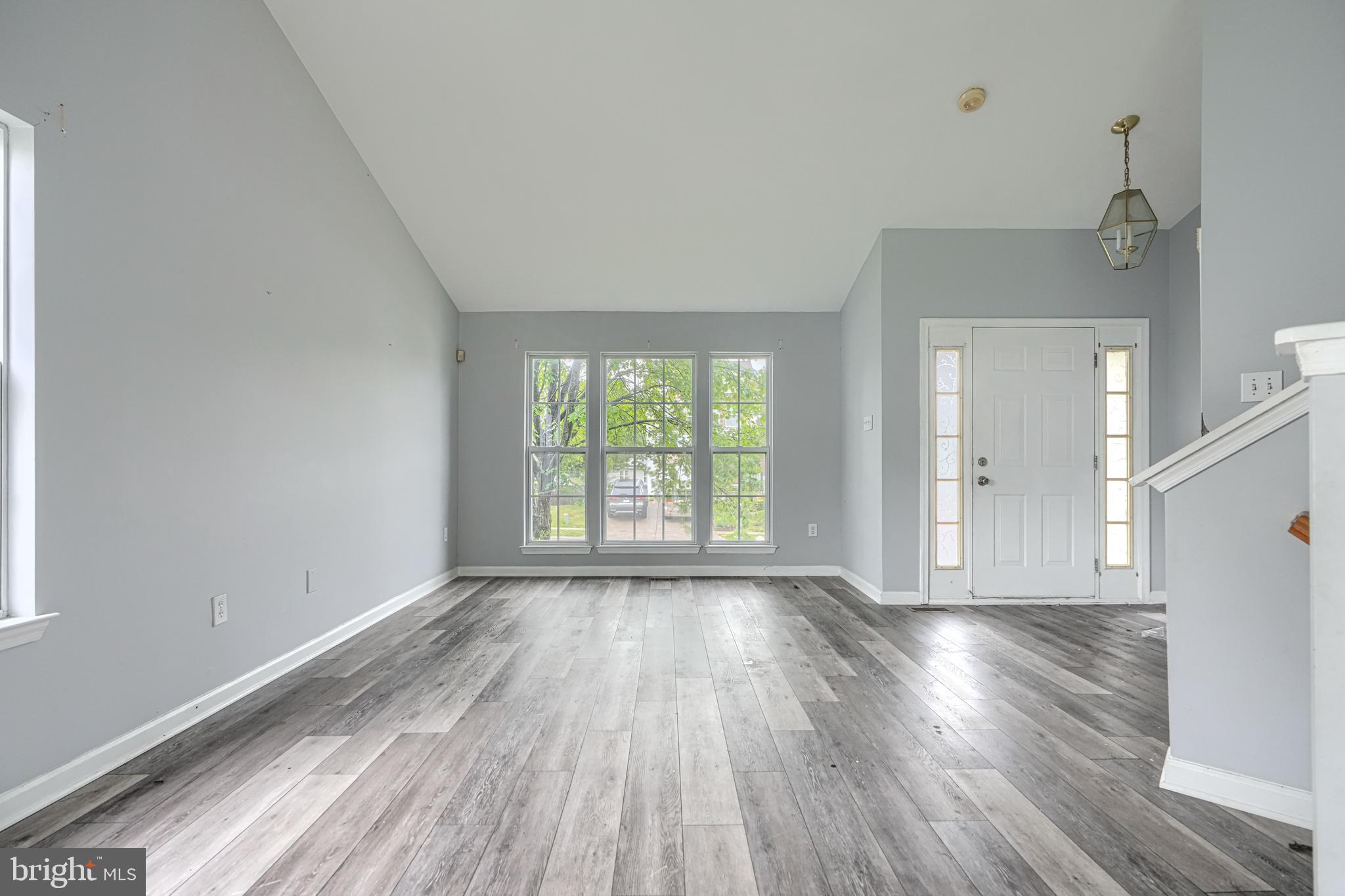 CLAYBROOKE - Residential