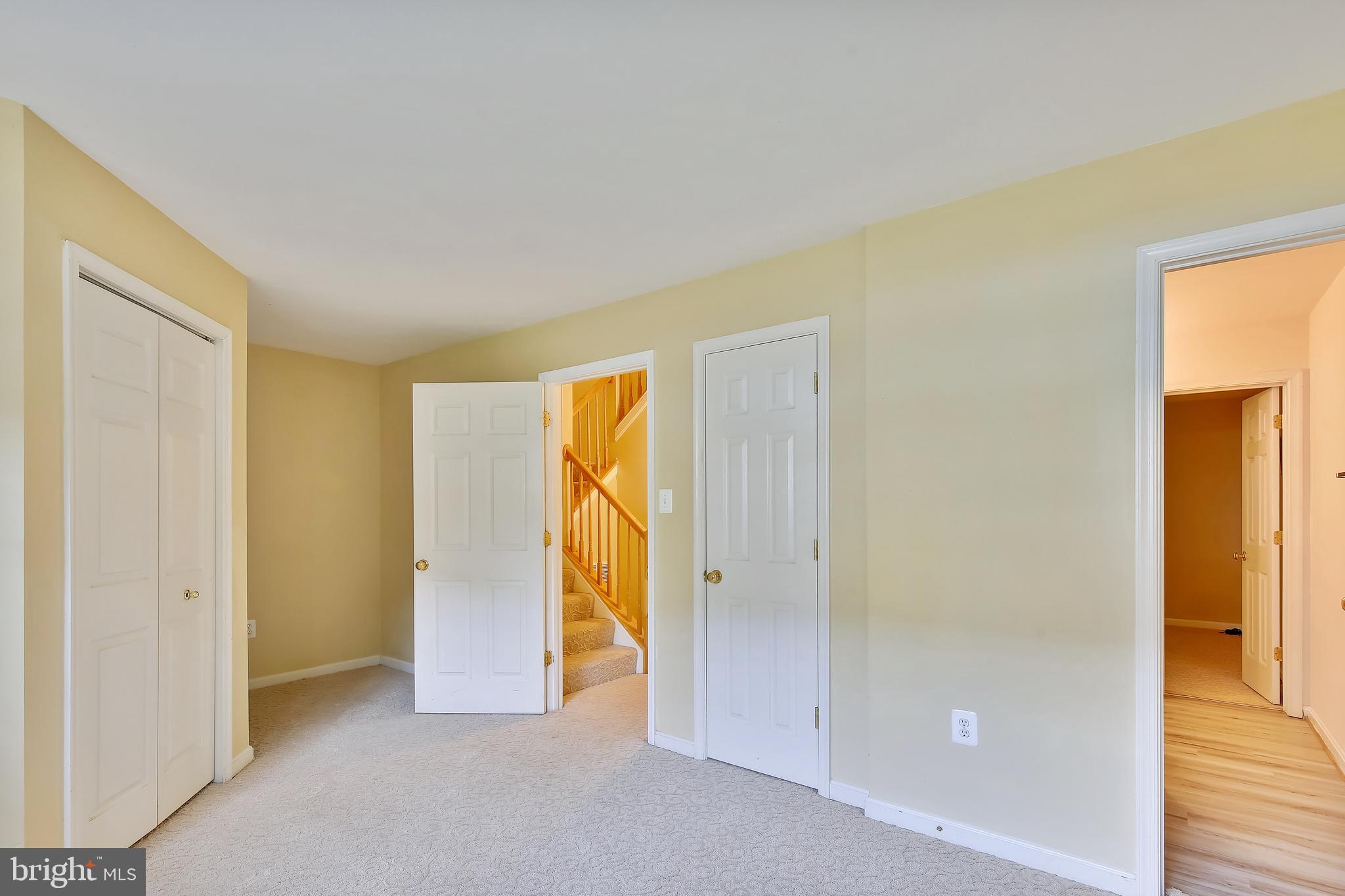 WALNEY VILLAGE - Residential