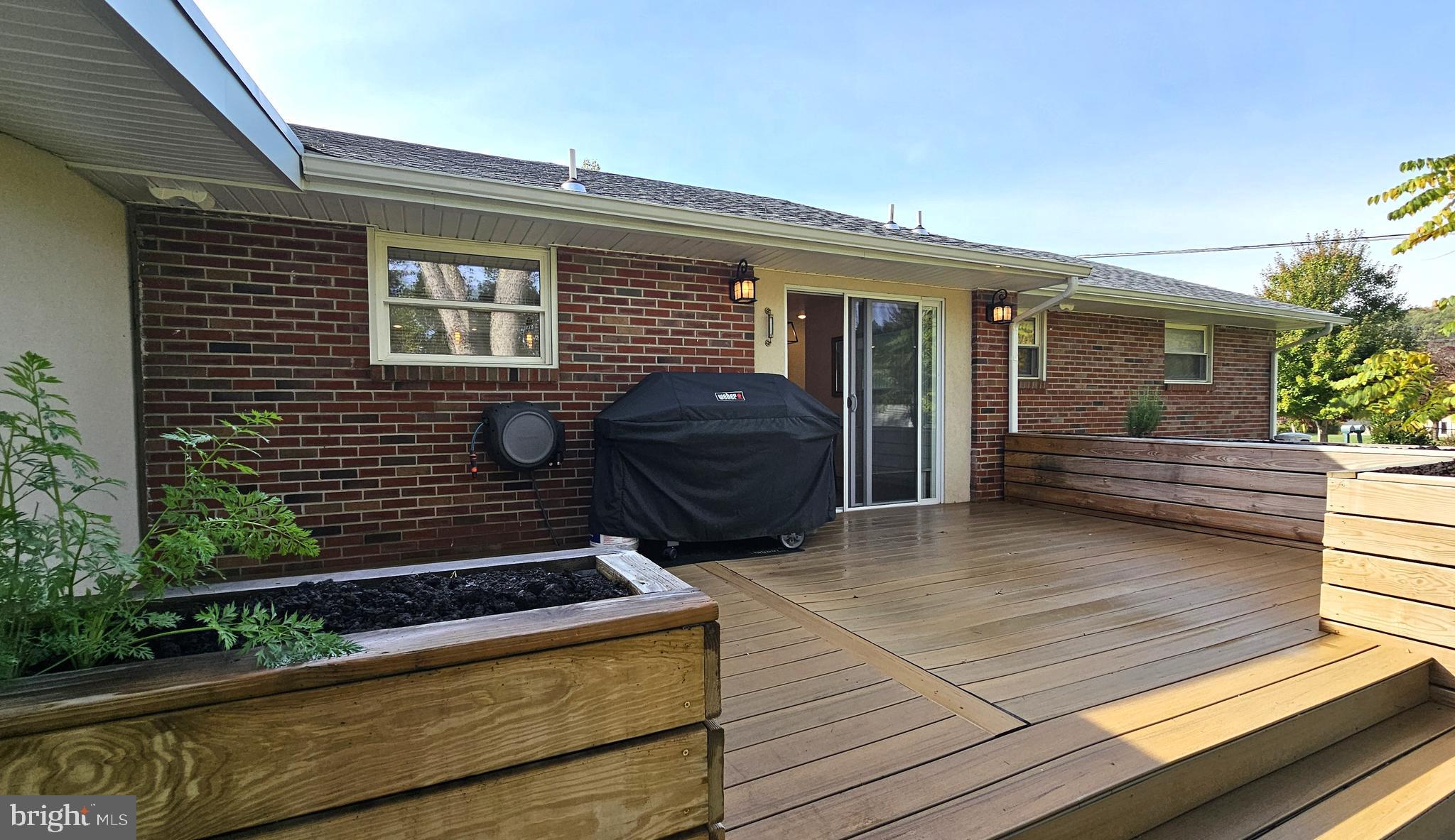 SAUCON COUNTRY EST - Residential