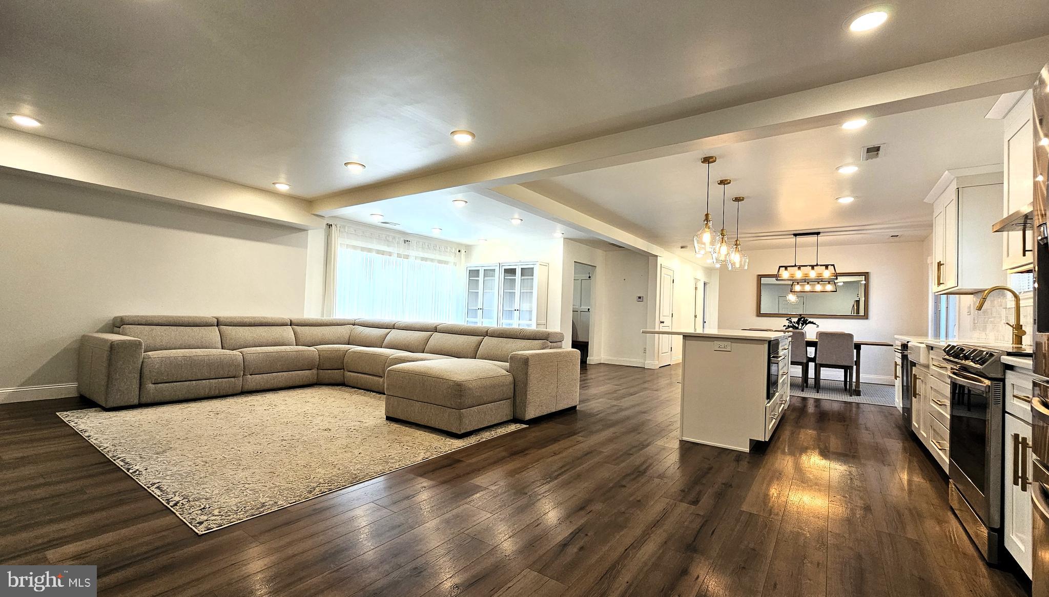 4737 ACKERMANS LANE