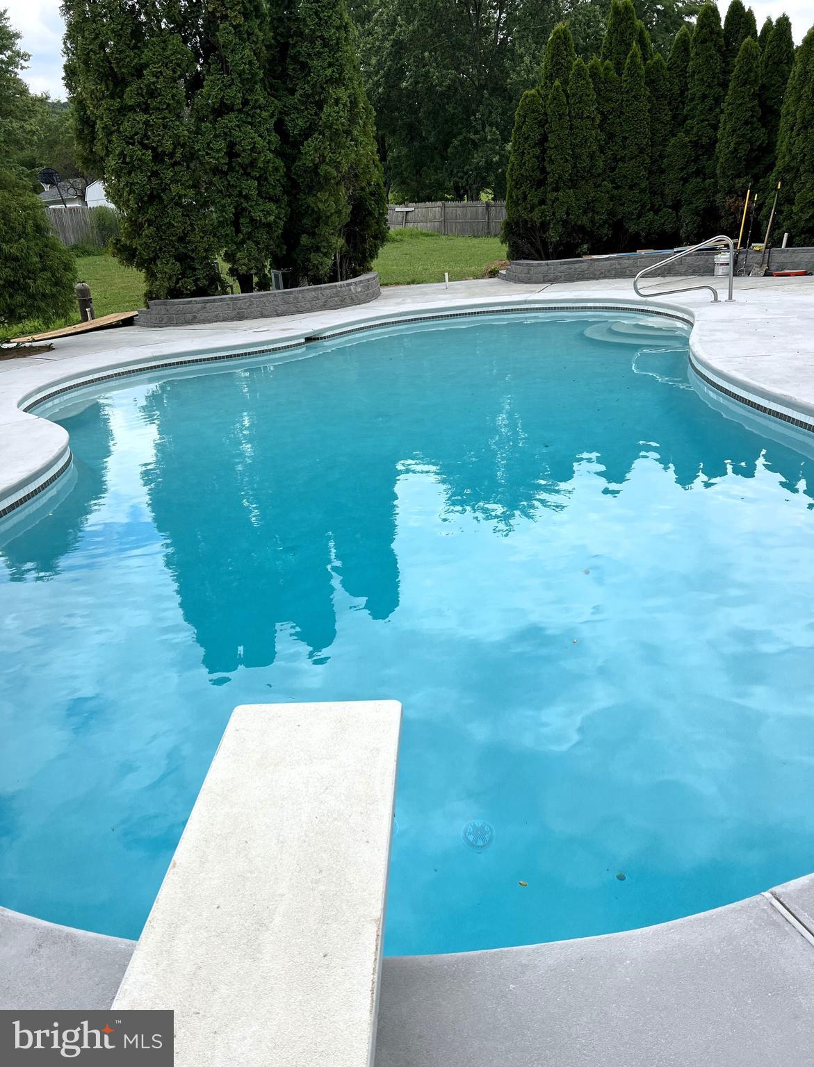 SAUCON COUNTRY EST - Residential