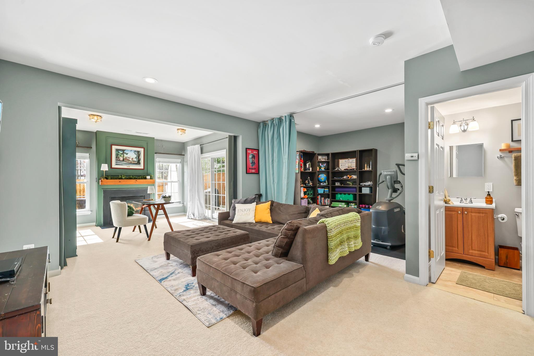 STONE RIDGE NORTH - Residential