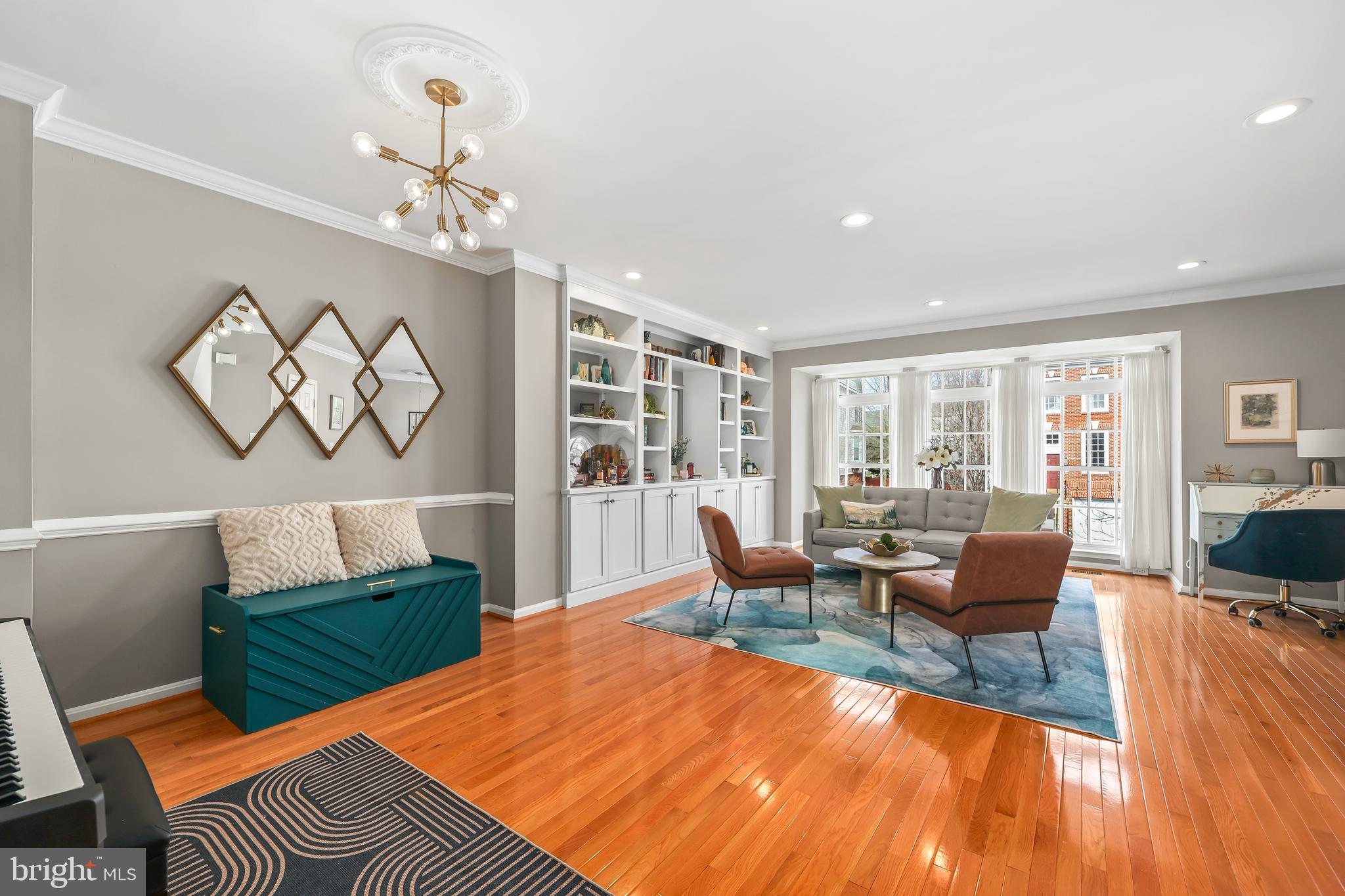 24662 KINGS CANYON SQUARE