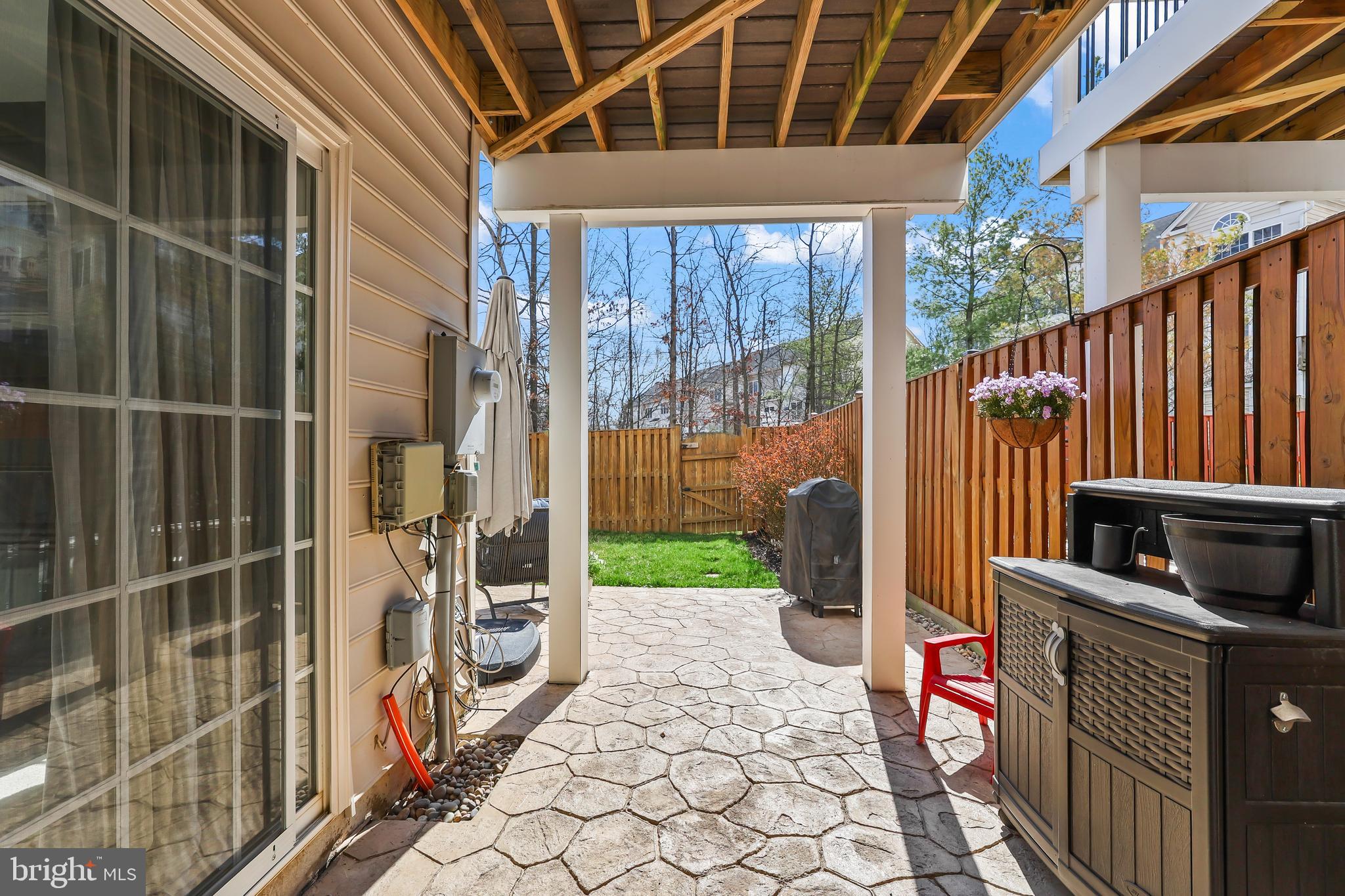 STONE RIDGE NORTH - Residential