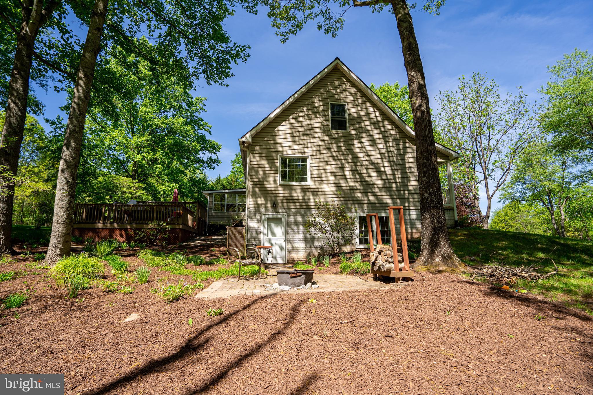 CHESTNUT GROVE - Residential