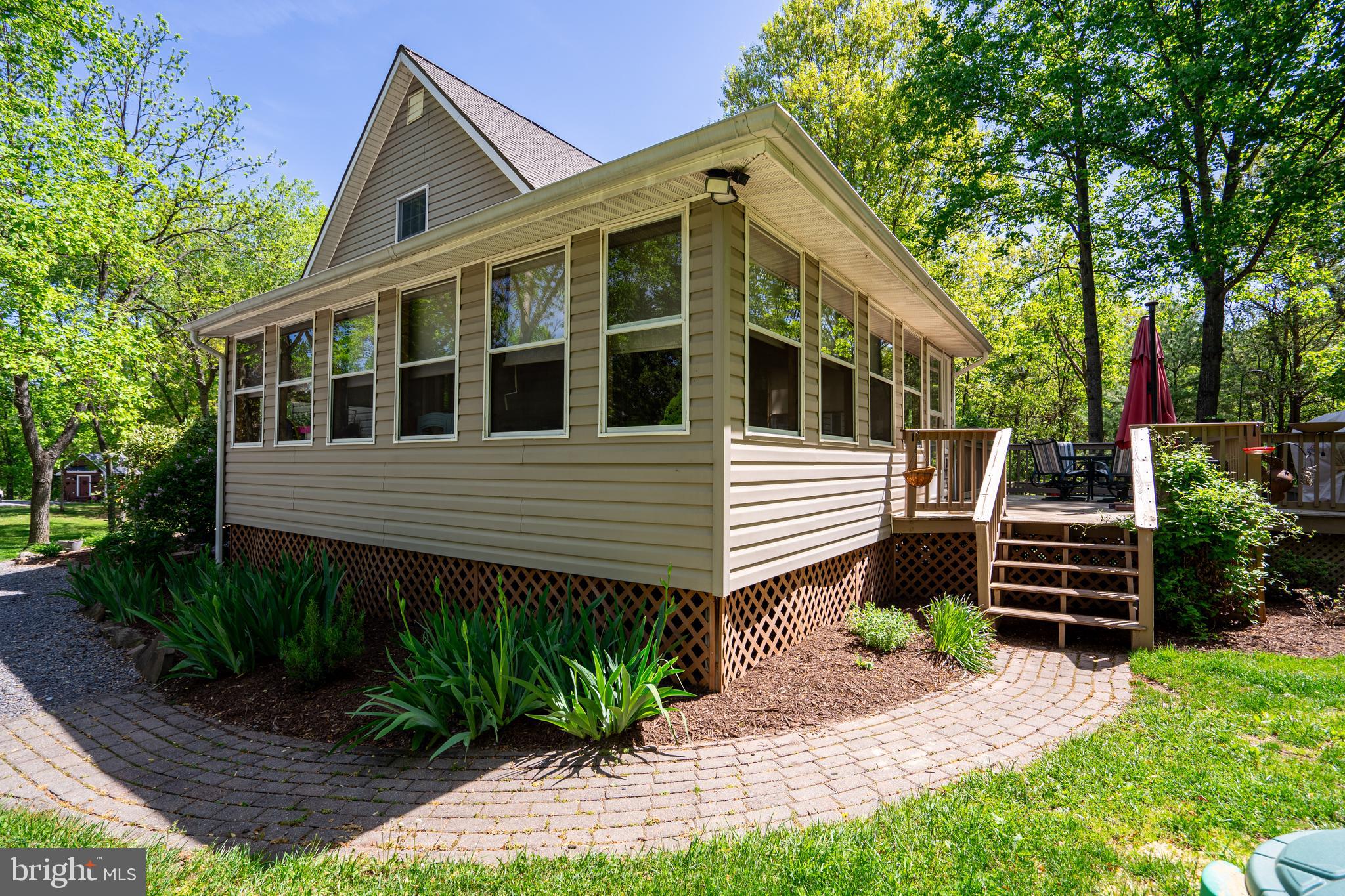 CHESTNUT GROVE - Residential