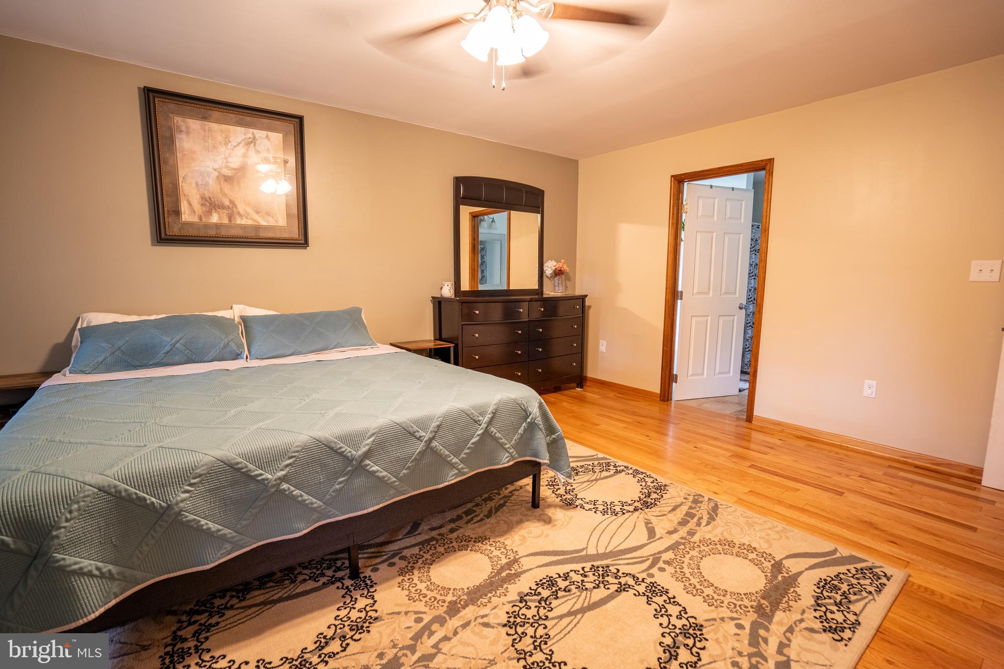 CHESTNUT GROVE - Residential