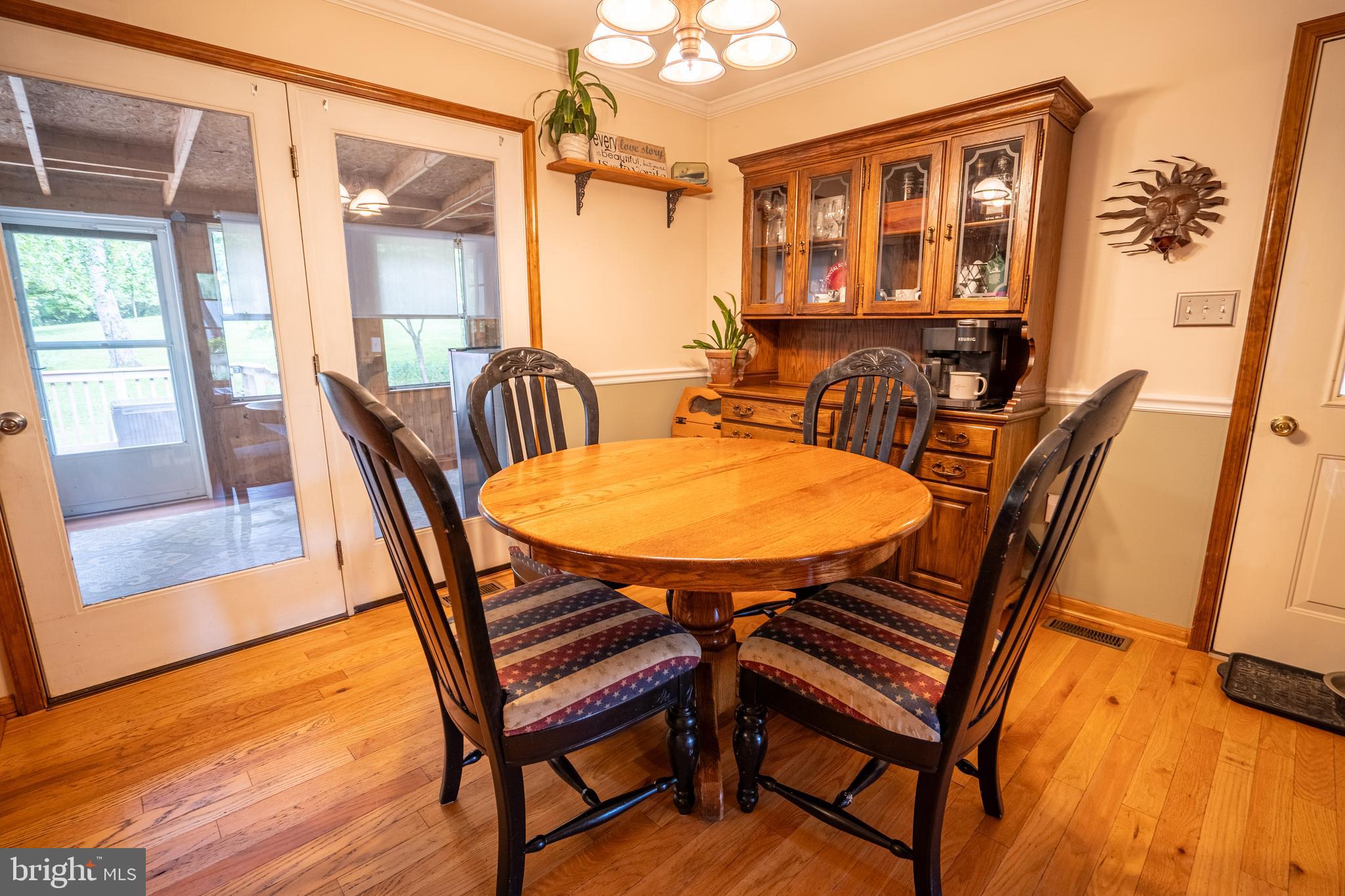 CHESTNUT GROVE - Residential