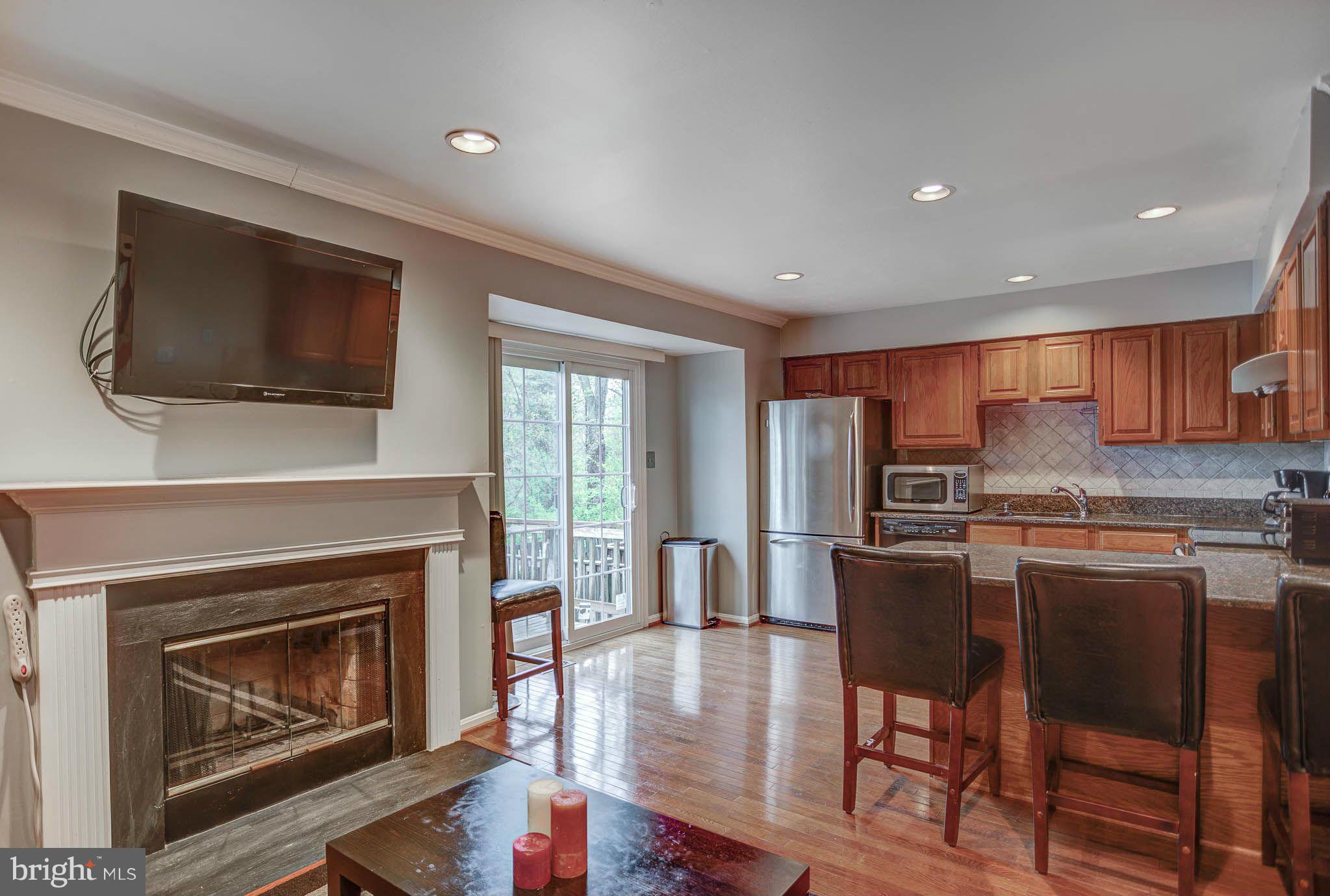 FAIR WOODS - Residential