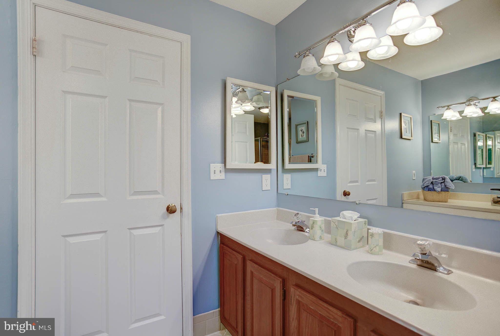 FAIR WOODS - Residential