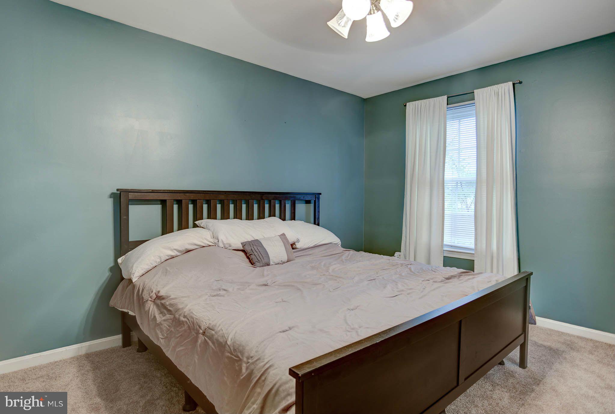 FAIR WOODS - Residential