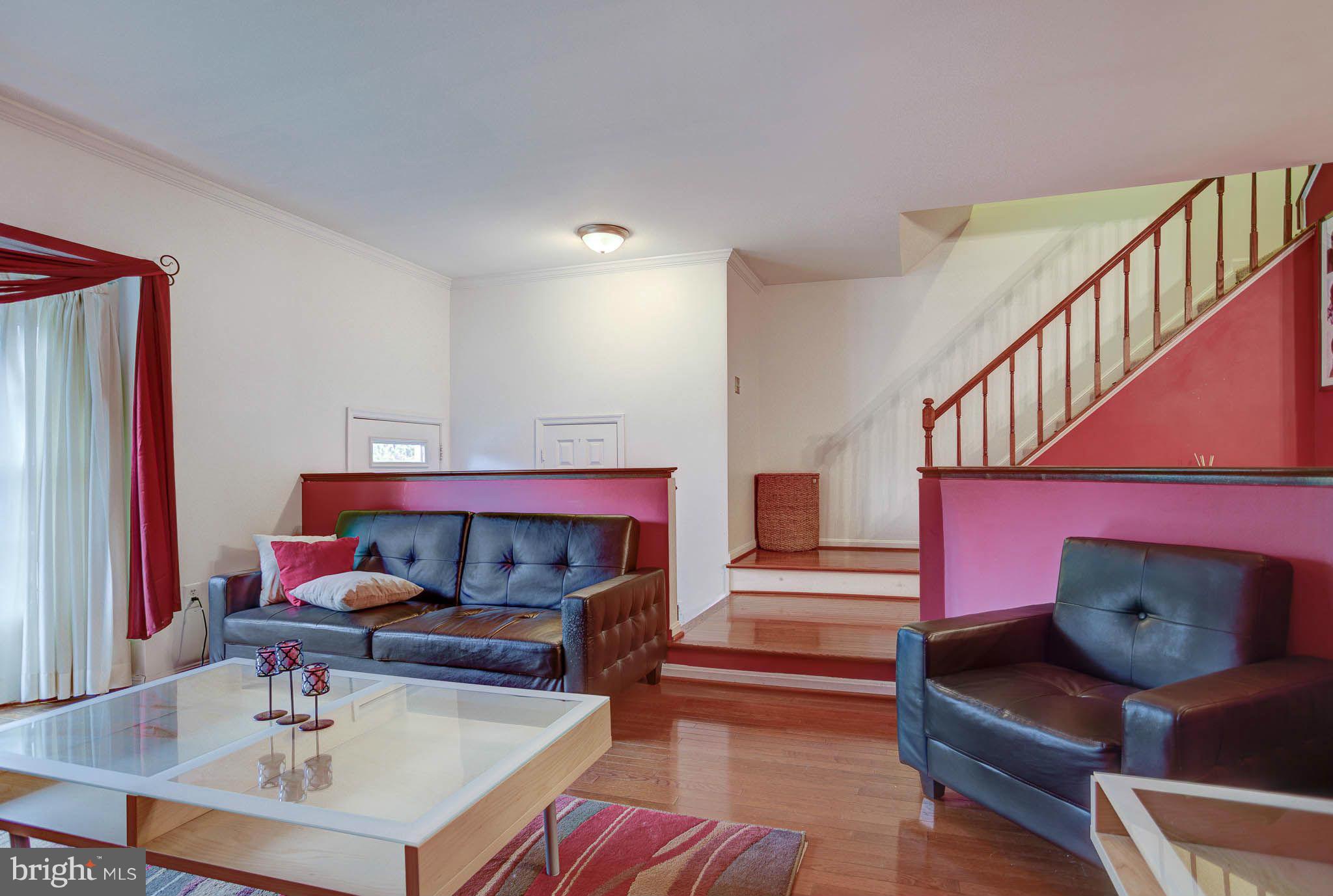 FAIR WOODS - Residential