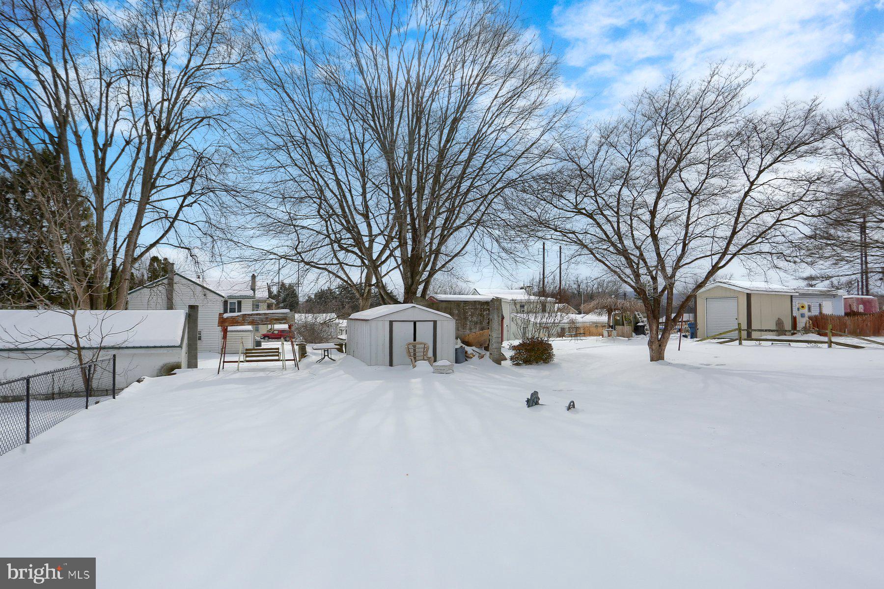 ROYALTON - Residential