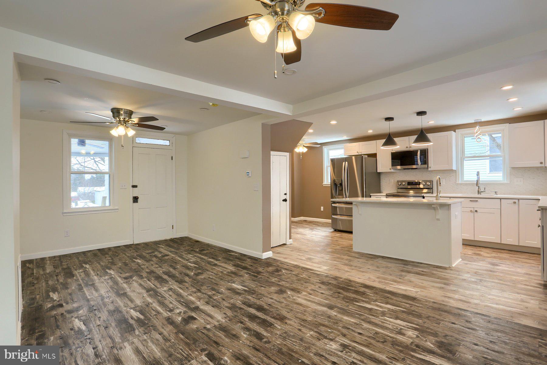 ROYALTON - Residential