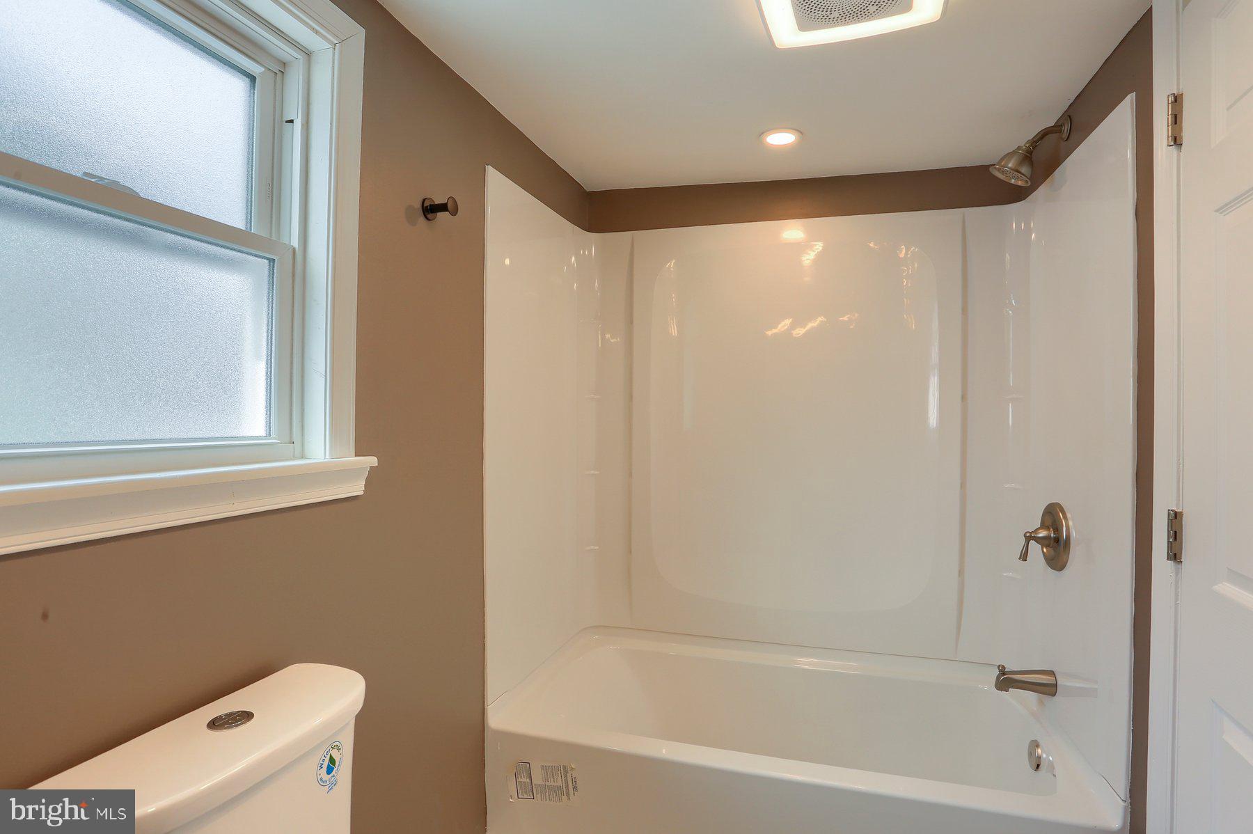 ROYALTON - Residential