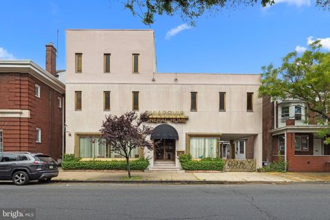 Photo of 990 S Broad Street, TRENTON, NJ 08611 (MLS # NJME2064116)