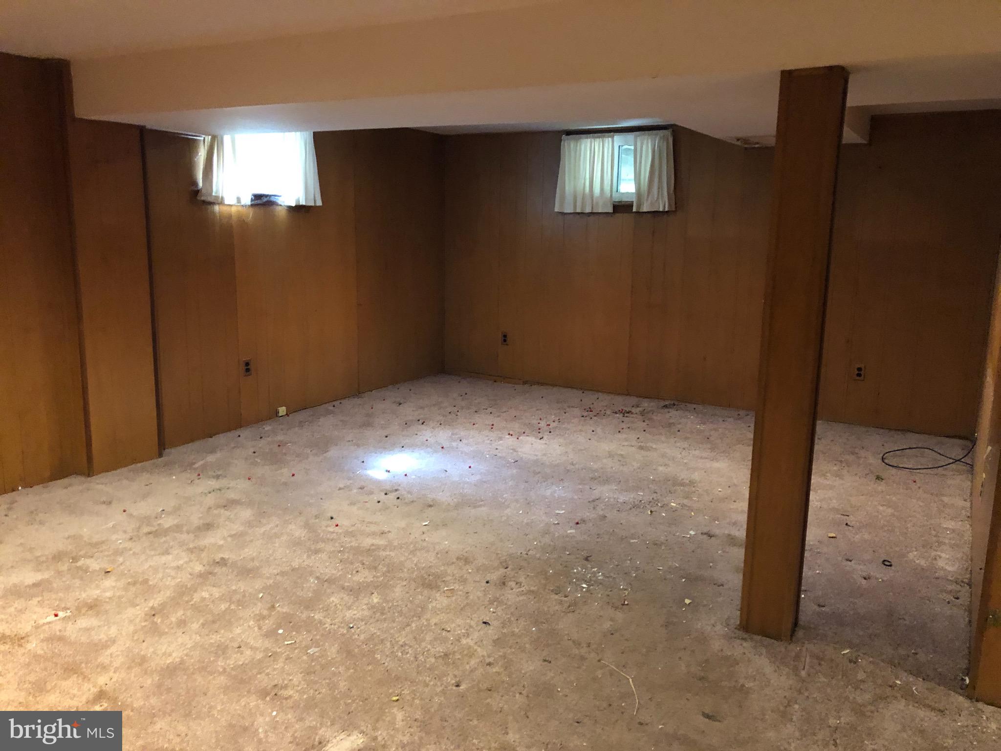 ASPEN KNOLLS - Residential