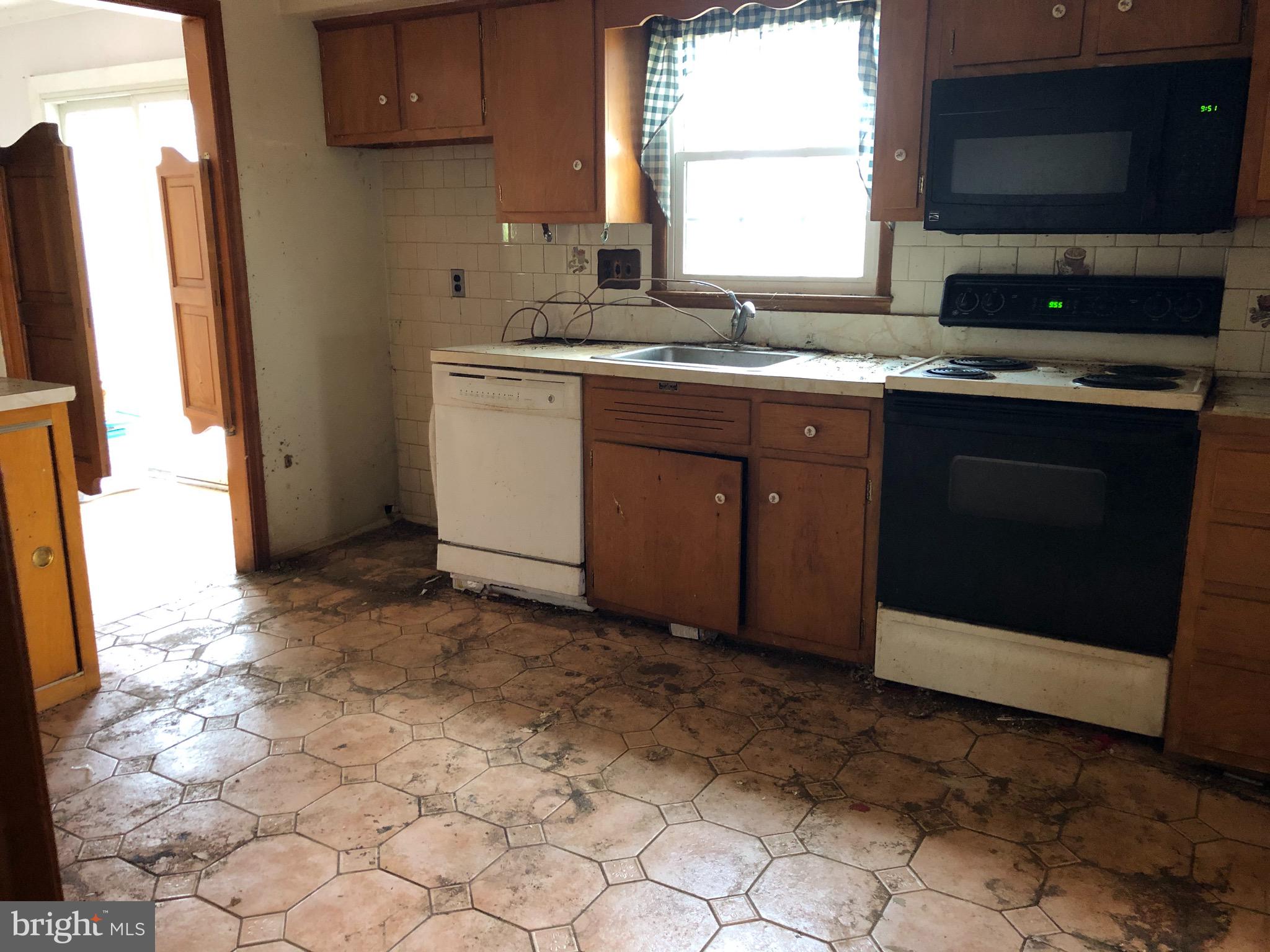 ASPEN KNOLLS - Residential