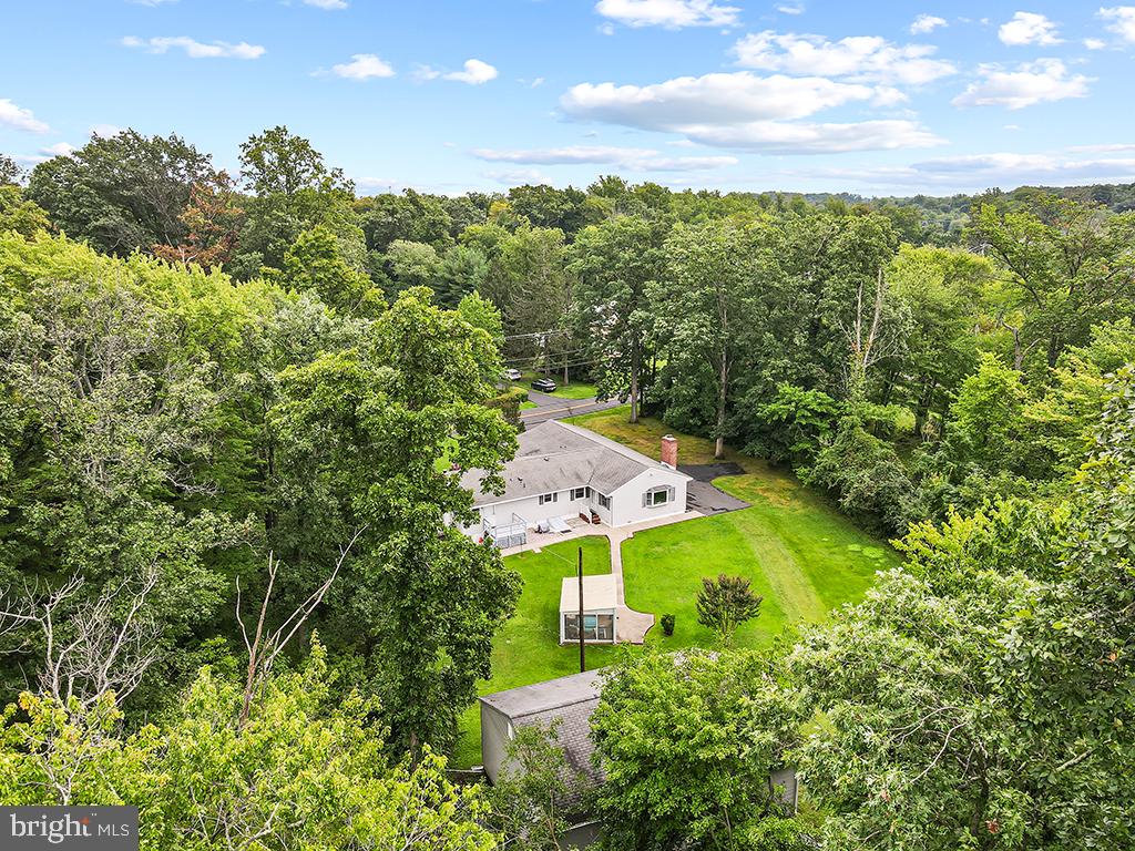 929 CREAMERY ROAD