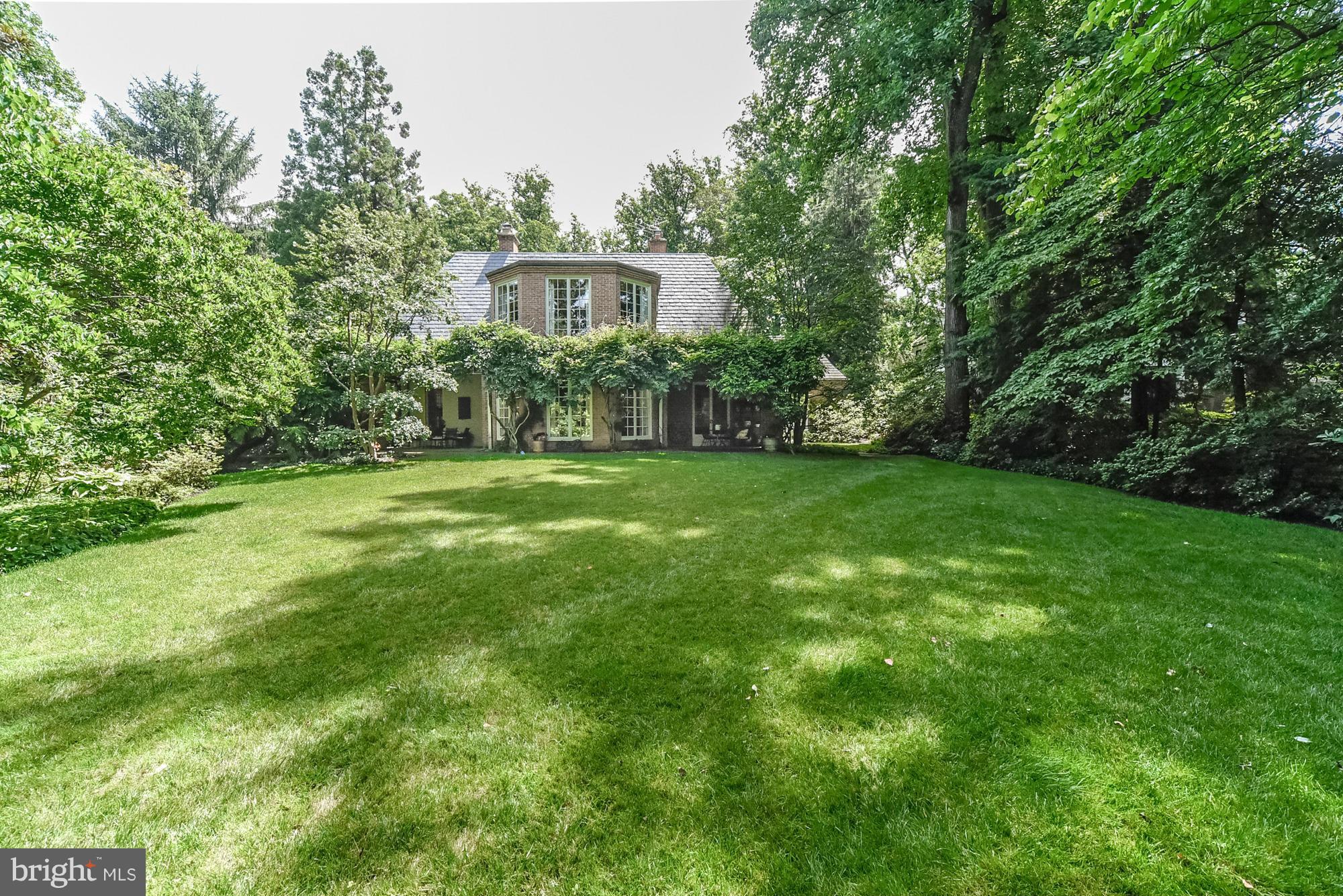 CHEVY CHASE VILLAGE - Residential