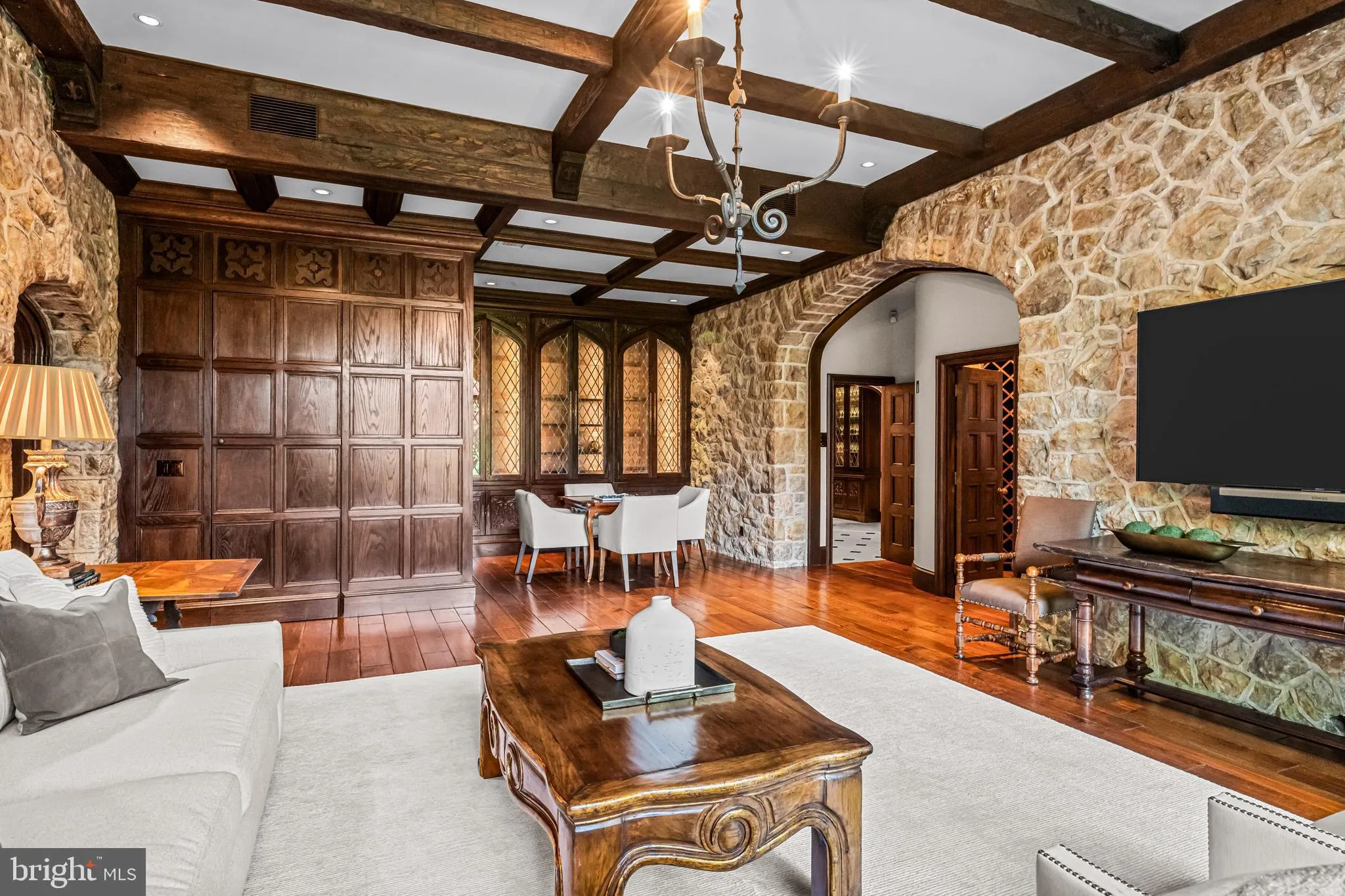 Gladwyne, Pennsylvania 19035, United States, 6 Bedrooms Bedrooms, ,8 BathroomsBathrooms,Residential,Active,114823