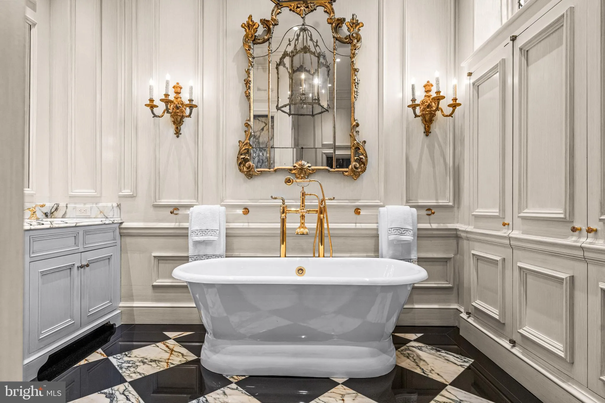 Gladwyne, Pennsylvania 19035, United States, 6 Bedrooms Bedrooms, ,8 BathroomsBathrooms,Residential,Active,114823