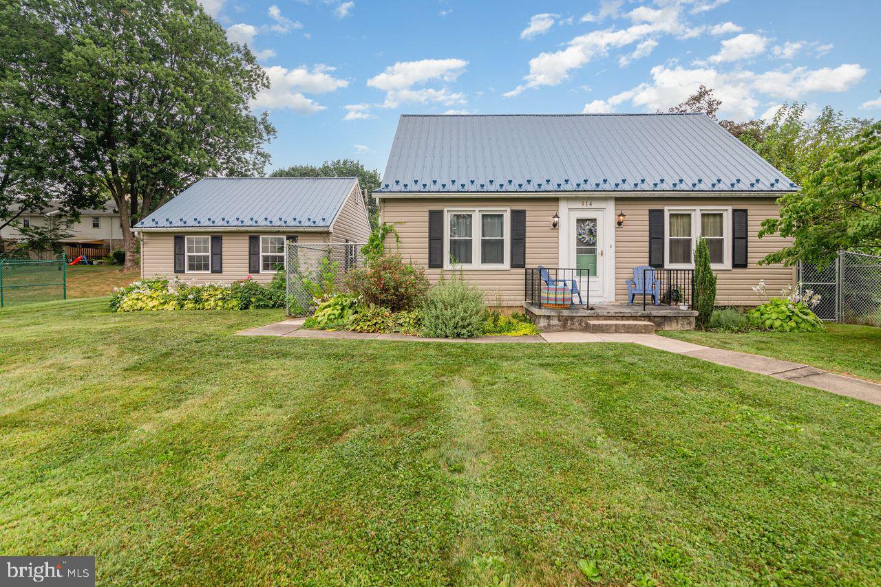 PALMYRA BOROUGH - Residential