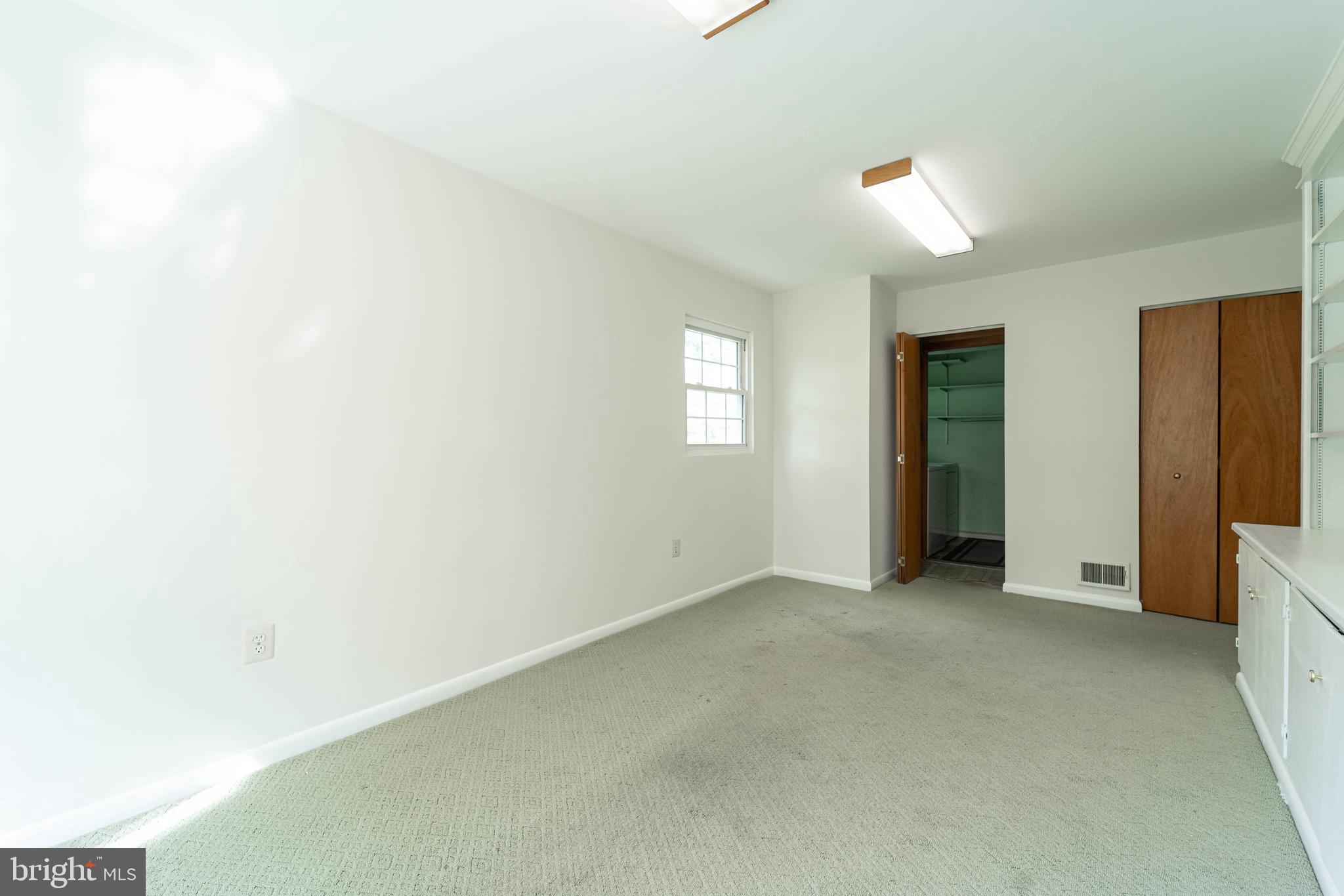 SOMERSET AT BELAIR - Residential