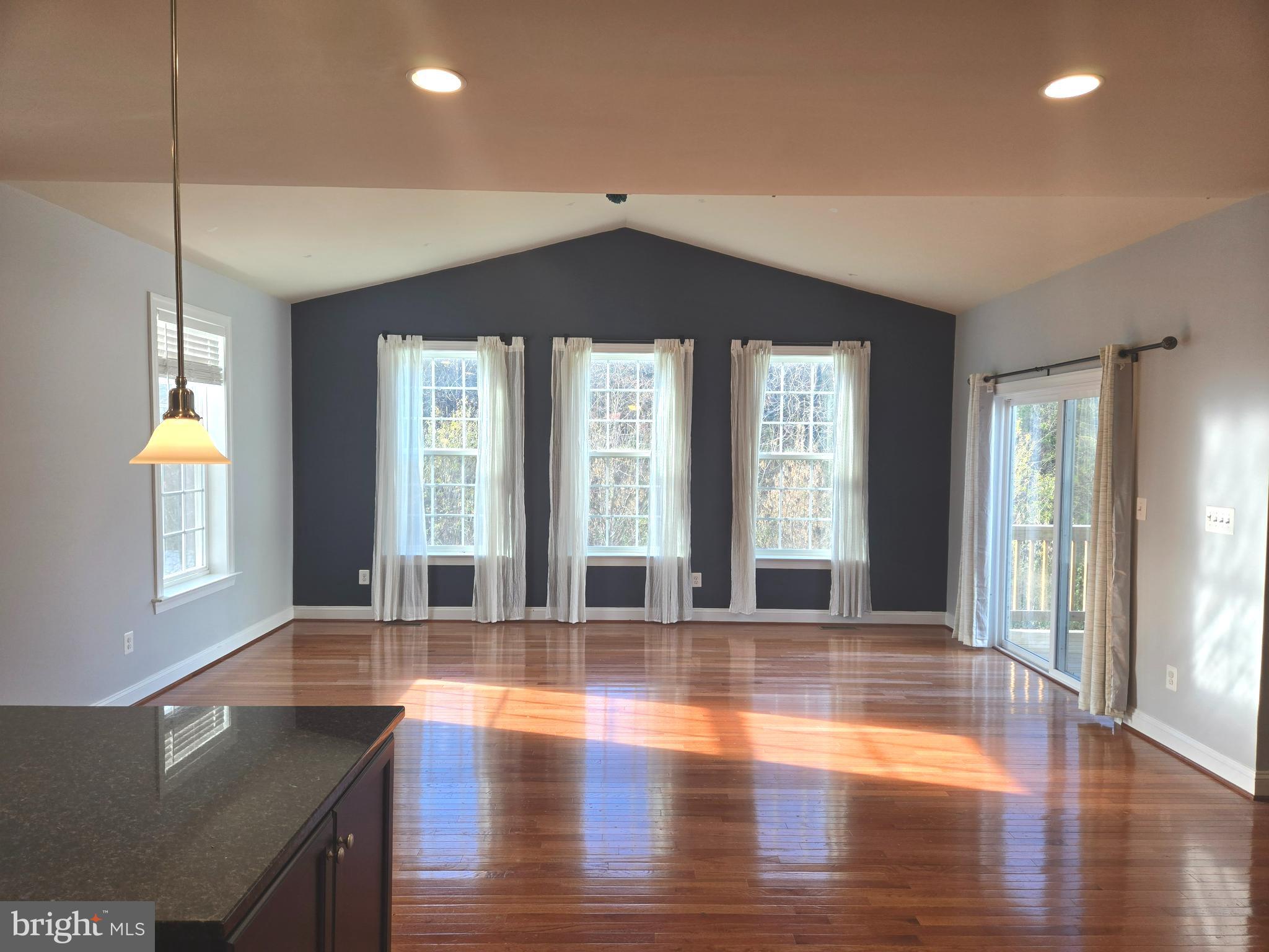 SHERIDAN ESTATES - Residential