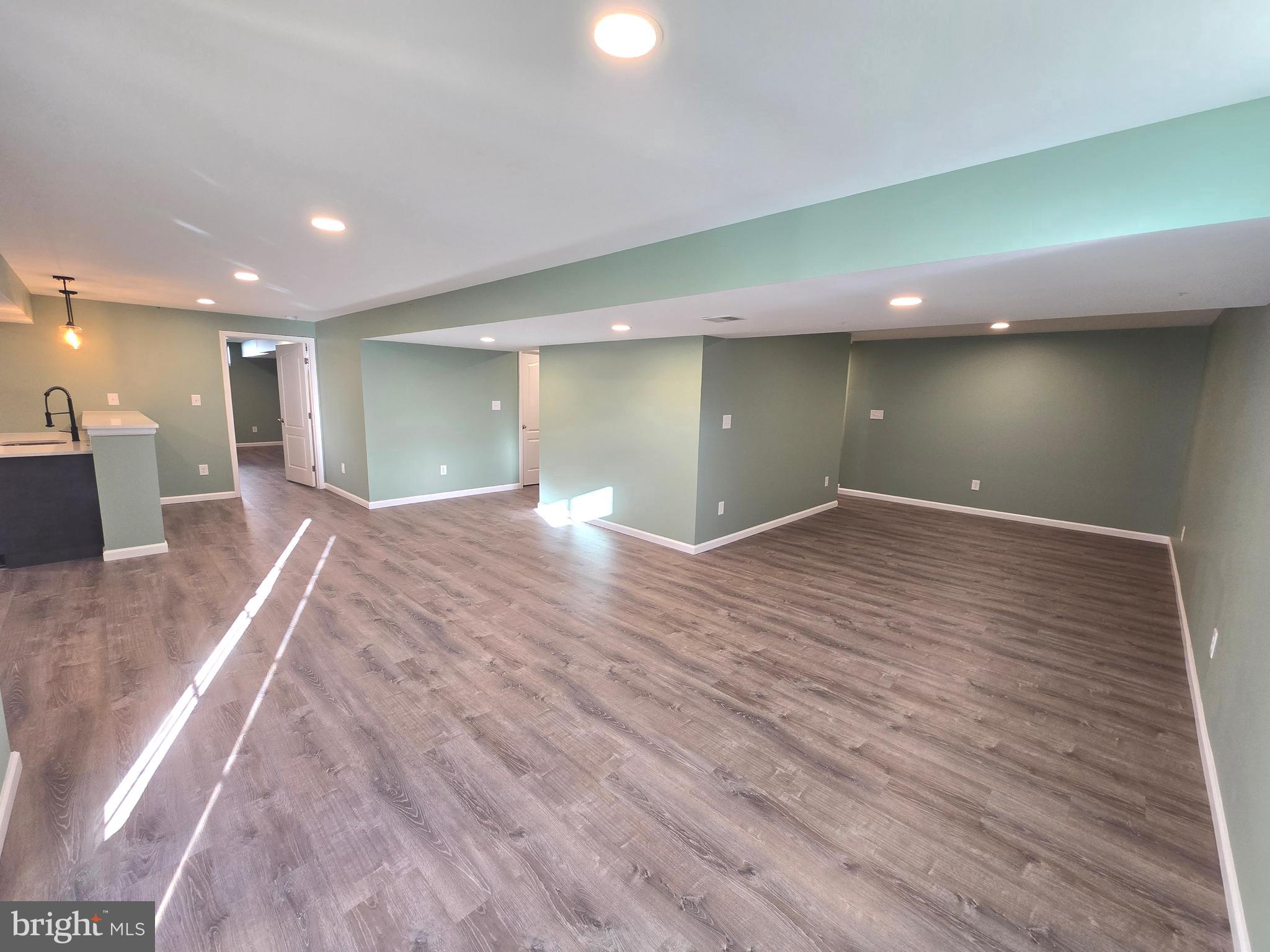 SHERIDAN ESTATES - Residential