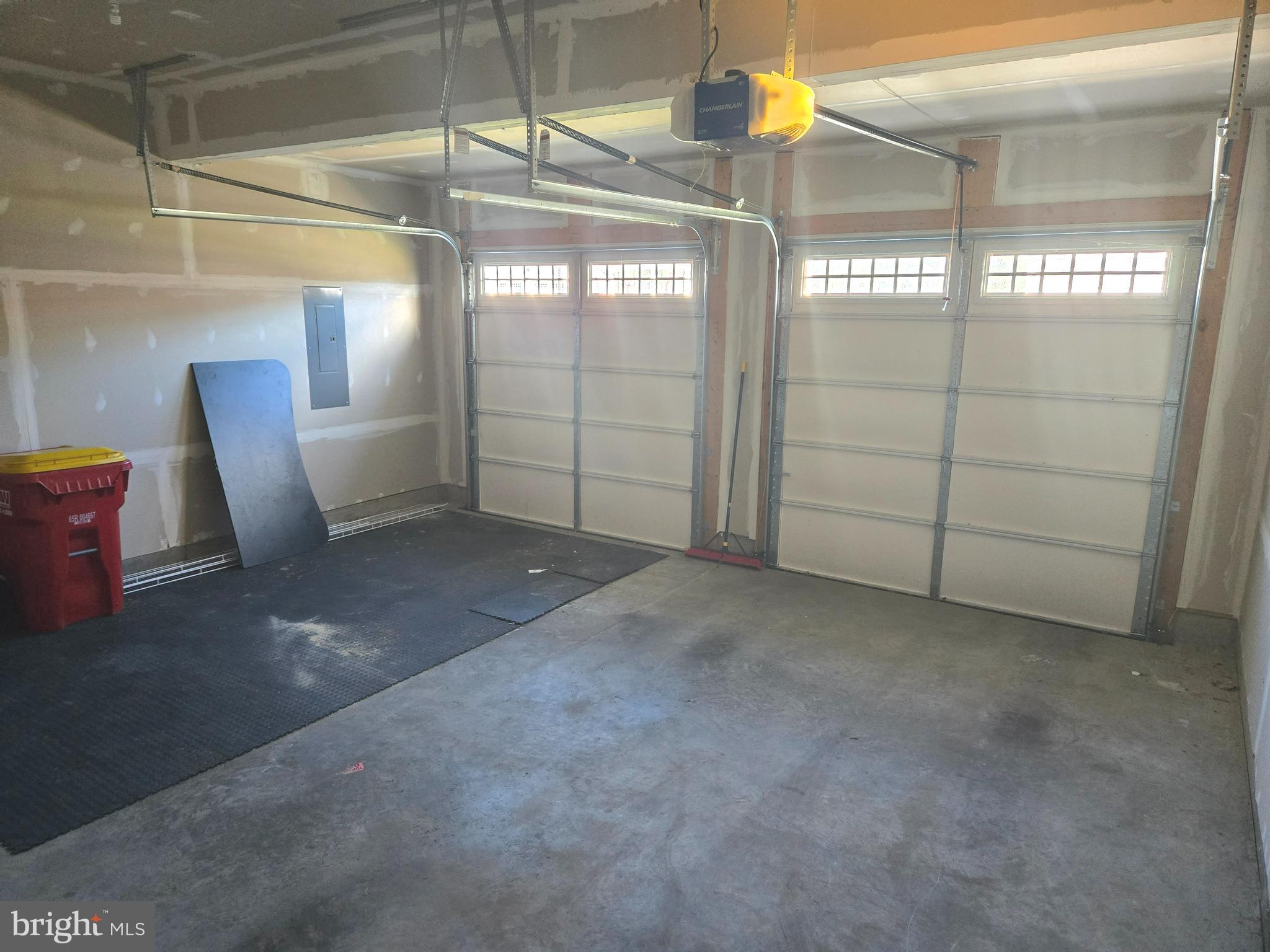 SHERIDAN ESTATES - Residential