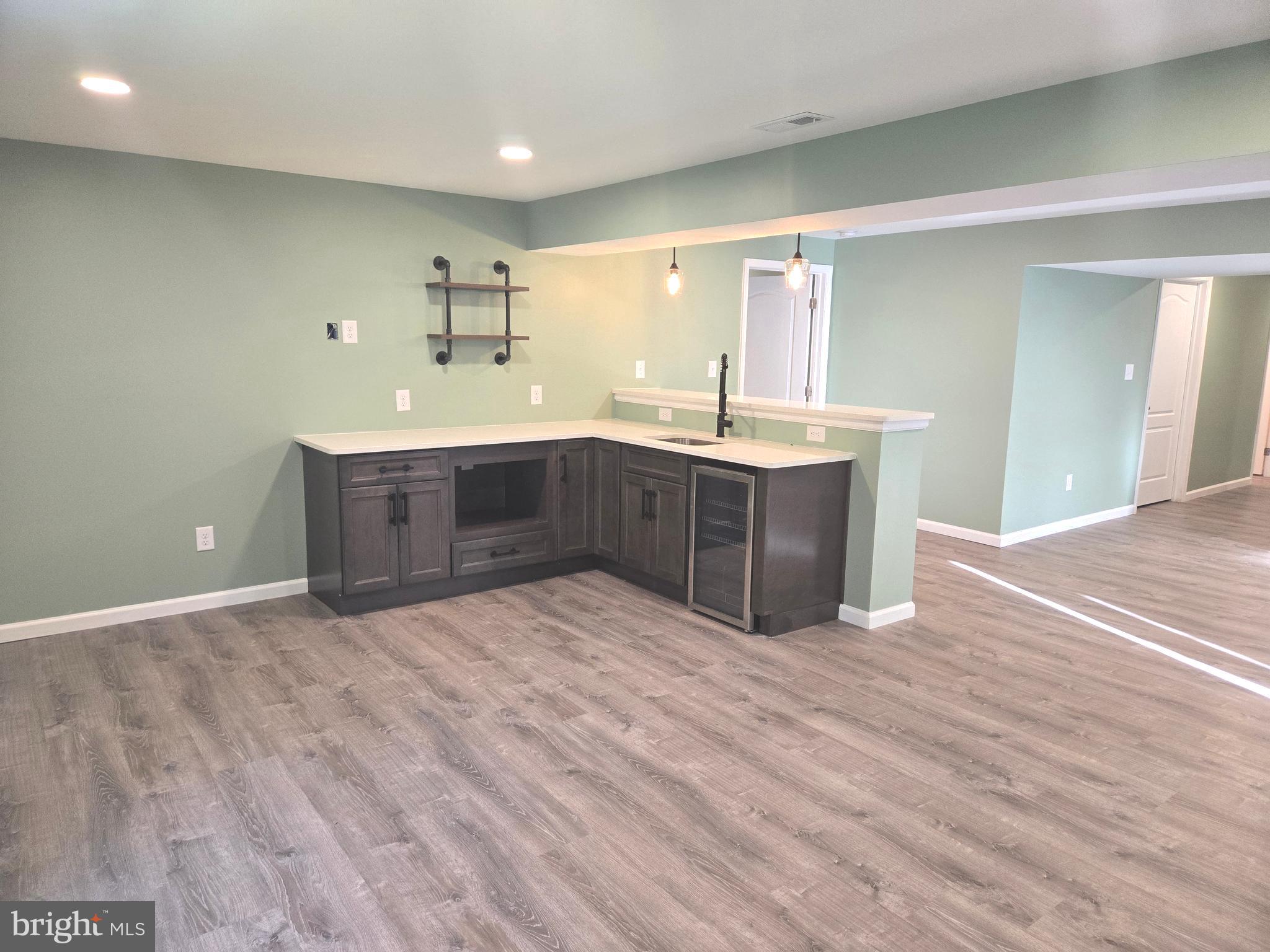 SHERIDAN ESTATES - Residential