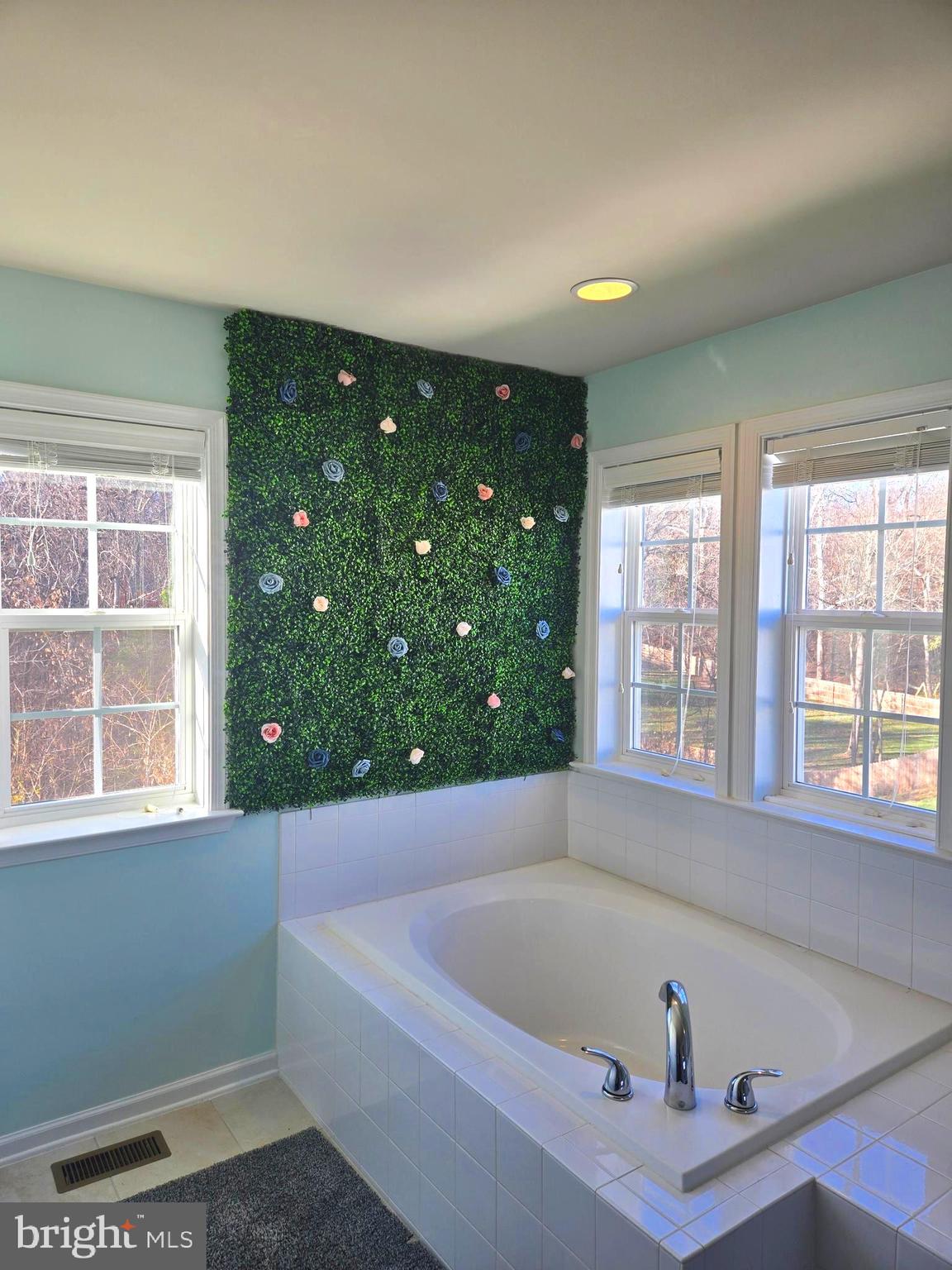 SHERIDAN ESTATES - Residential