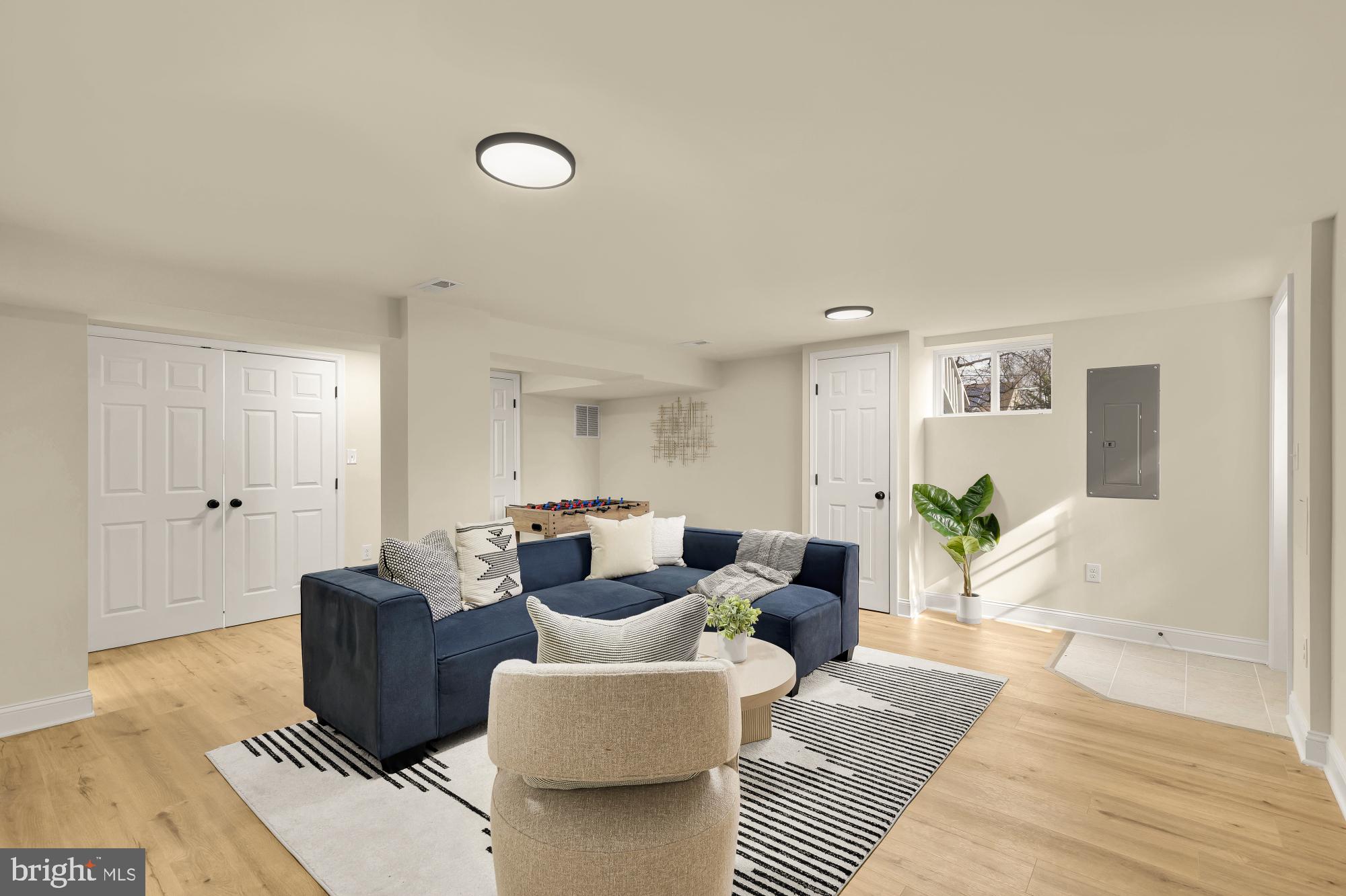 TAKOMA PARK - Residential