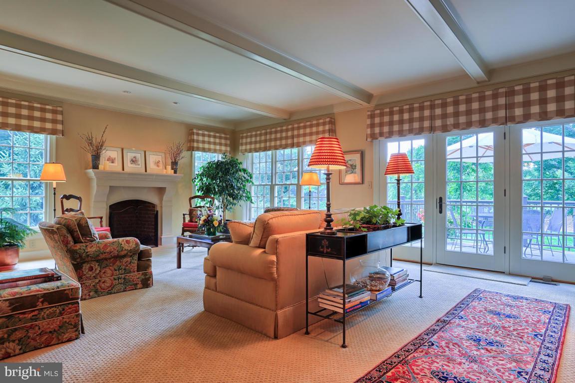 LANCASTER COUNTRY CLUB - Residential