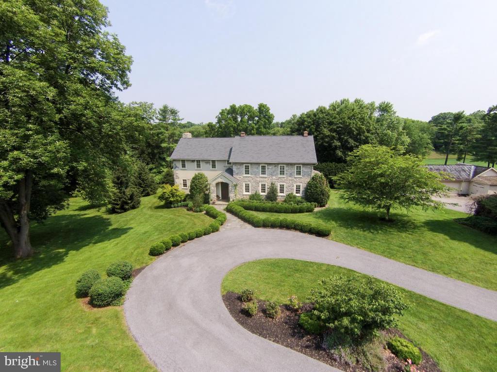 LANCASTER COUNTRY CLUB - Residential