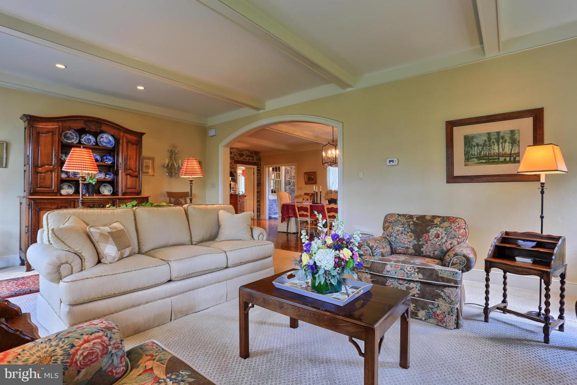 LANCASTER COUNTRY CLUB - Residential