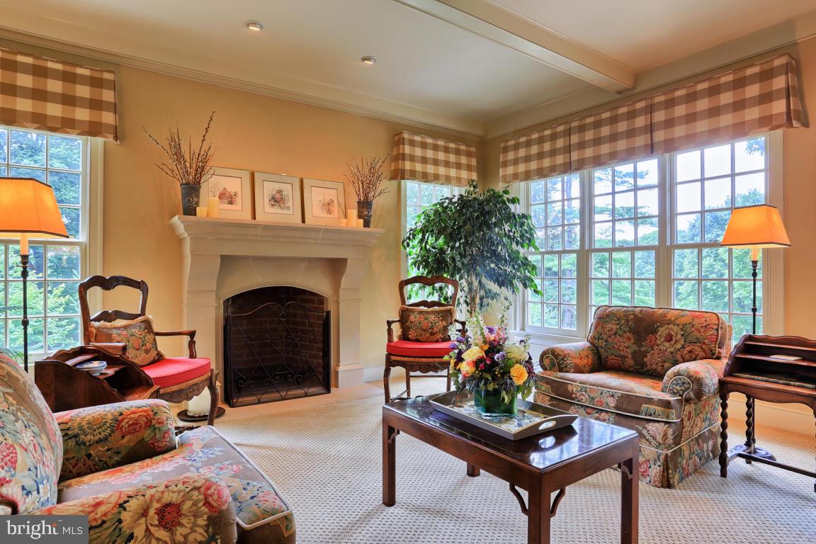 LANCASTER COUNTRY CLUB - Residential