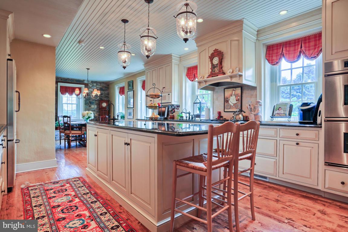 LANCASTER COUNTRY CLUB - Residential