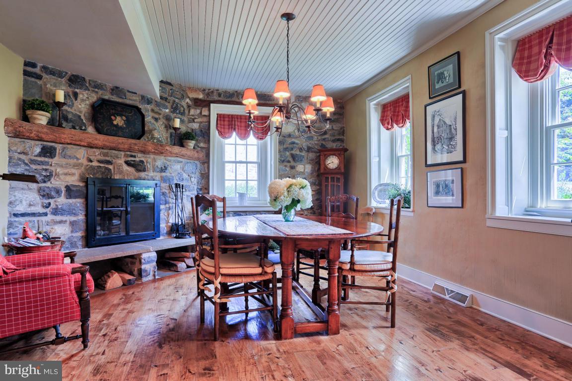 LANCASTER COUNTRY CLUB - Residential