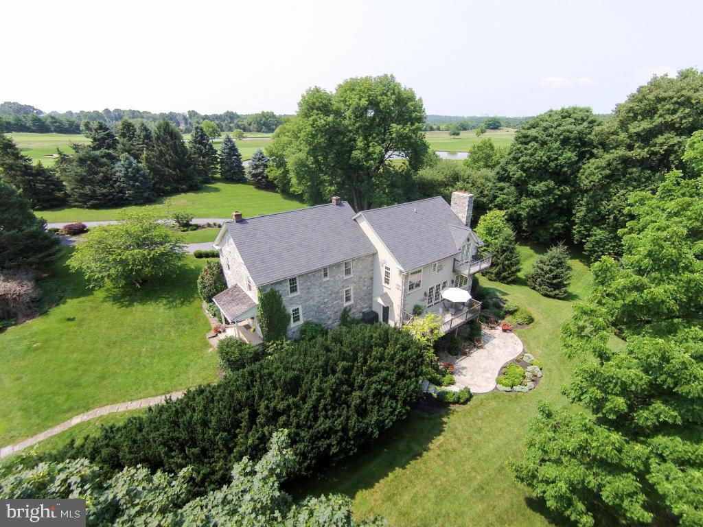 LANCASTER COUNTRY CLUB - Residential