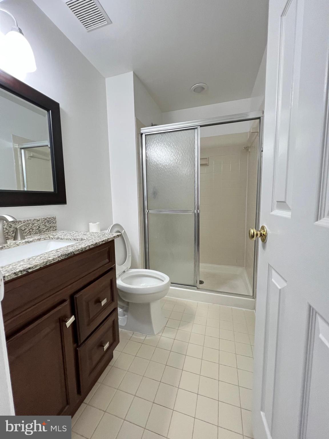 ASHBURN FARM - Residential