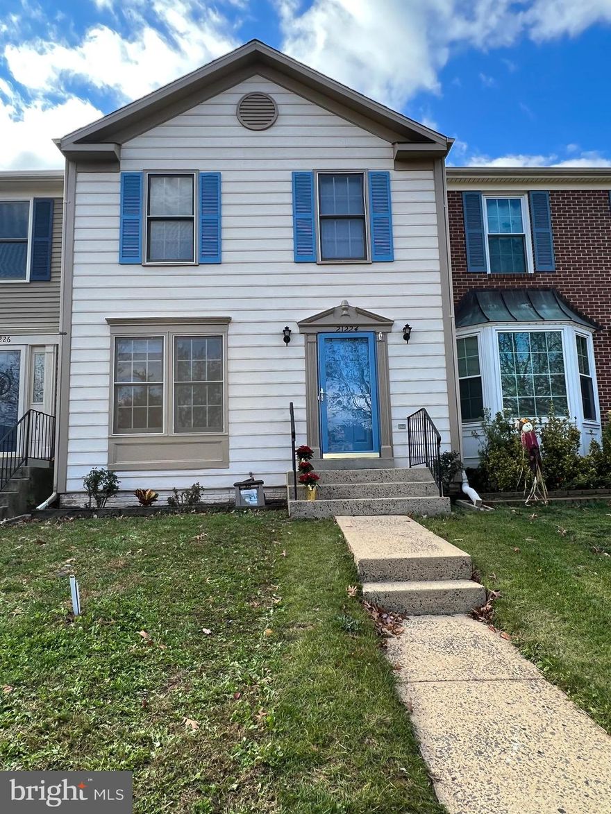 Buyer got cold feet, Another opportunity for new buyer. Welcome to beautifully renovated townhouse in Ashburn Farm.Remodeled Master, Hallway and Living Room Bath -2021, Remodeled Kitchen Grained Counter Top -2021, New Waterproof Interlocking Luxury Vinyl Plank Flooring entire house -2021, New (SAMSUNG) 4.5-cu ft High Efficiency (Platinum) ENERGY STAR Washer Dryer -2019, New (Stainless Steel) Dishwasher -2022, New (SAMSUNG) Gas stove -2022
New Roof -2018, New Interior Paint on all Levels -2022, Entire House power Washed -2022,New ceiling fan in Entire House -2020, New Chandelier Entire House -2022, New Light all Bath Rooms -2022. Fantastic location, close to shopping and highly anticipated Silver Line Metro.  Hurry won't last long.