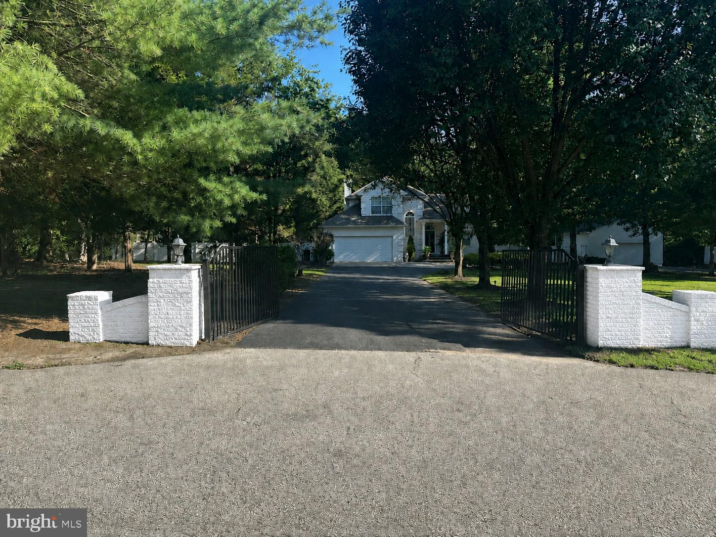 21 SUNSET ROAD